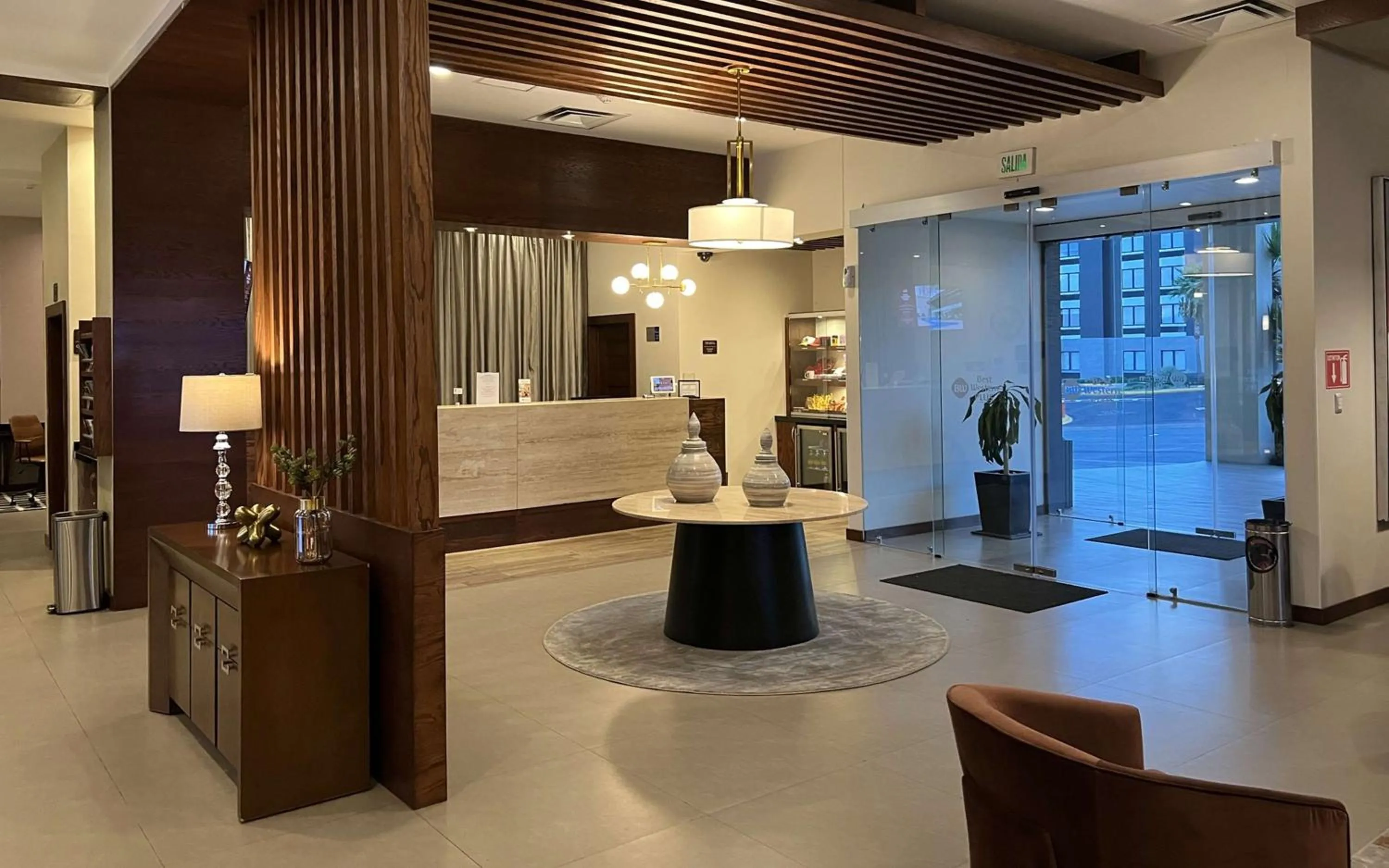 Lobby or reception in Best Western Plus Chihuahua Juventud