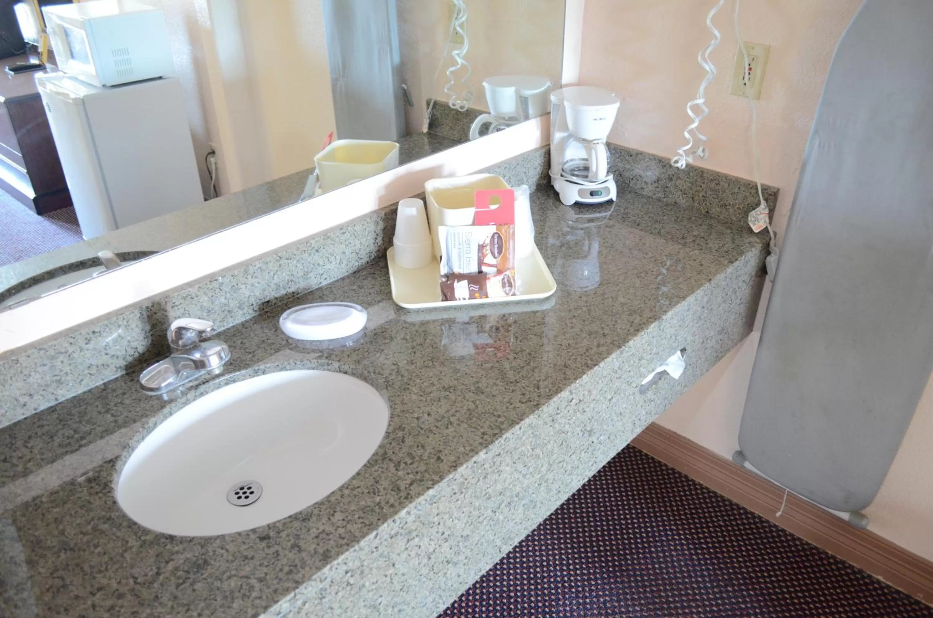 Toilet in Americas Best Value Inn-Near NRG Park/Medical Center