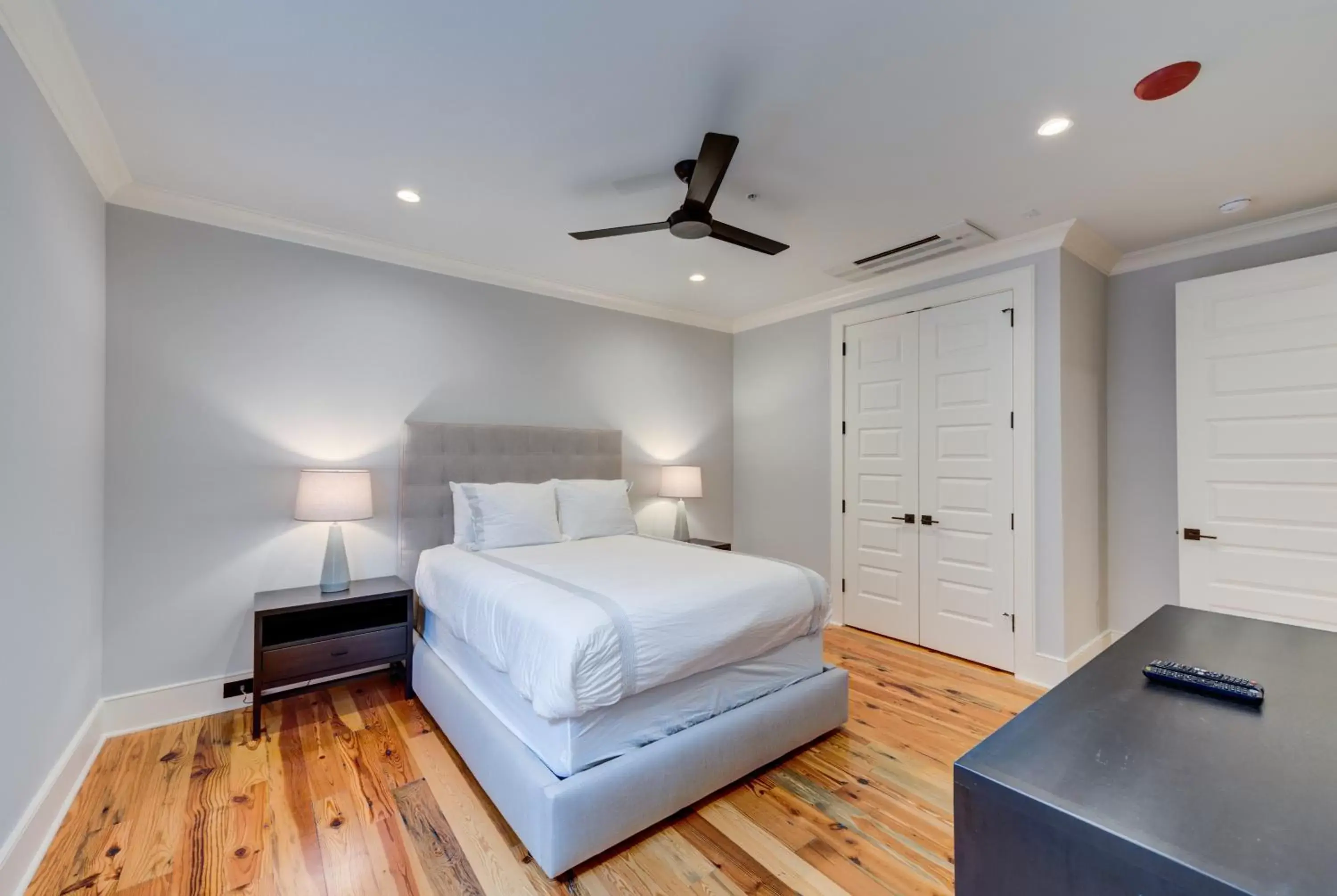 Bed in The Quarters on King Bed in The Quarters on King