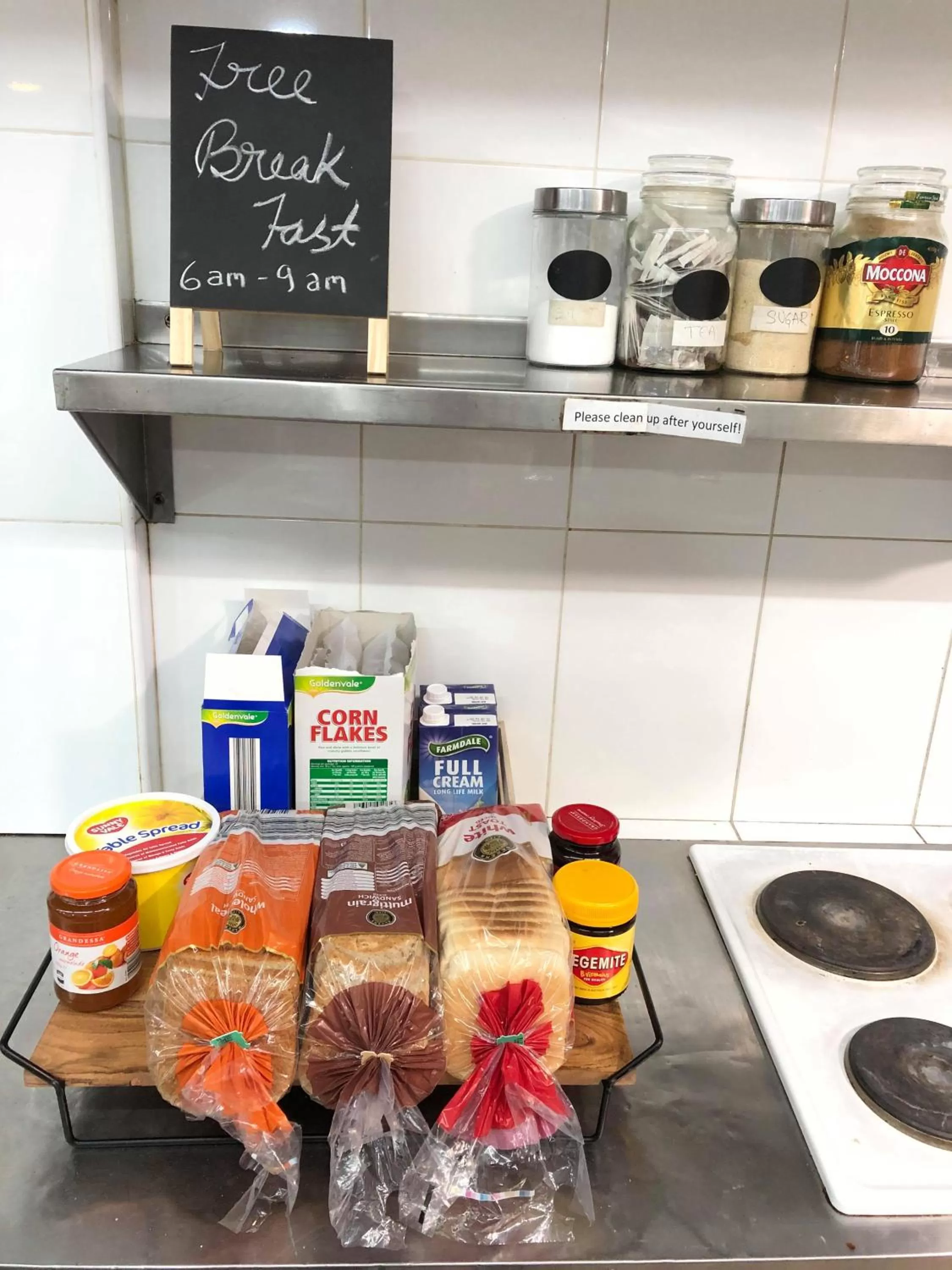 790 on George Backpackers