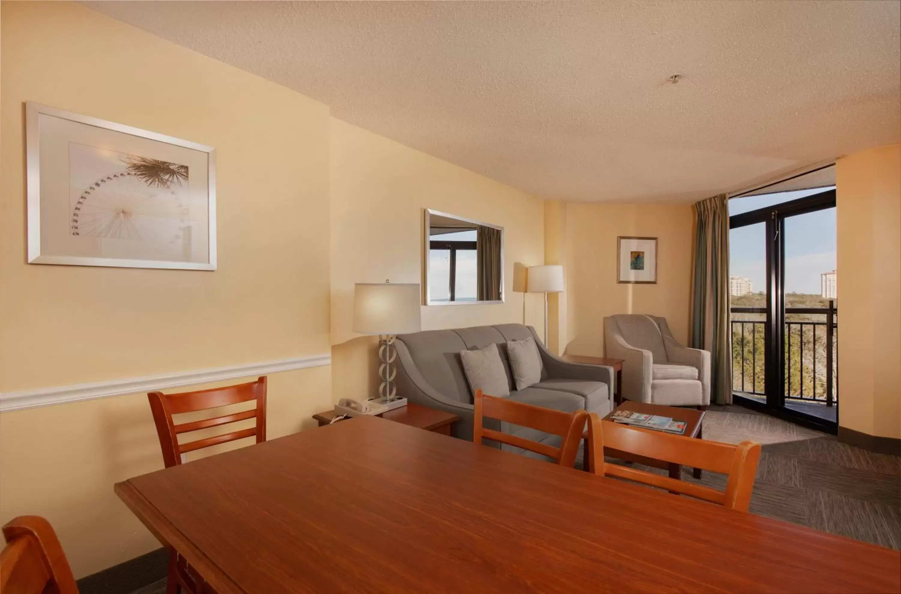 Living room, Seating Area in Grande Shores Ocean Resorts Condominiums