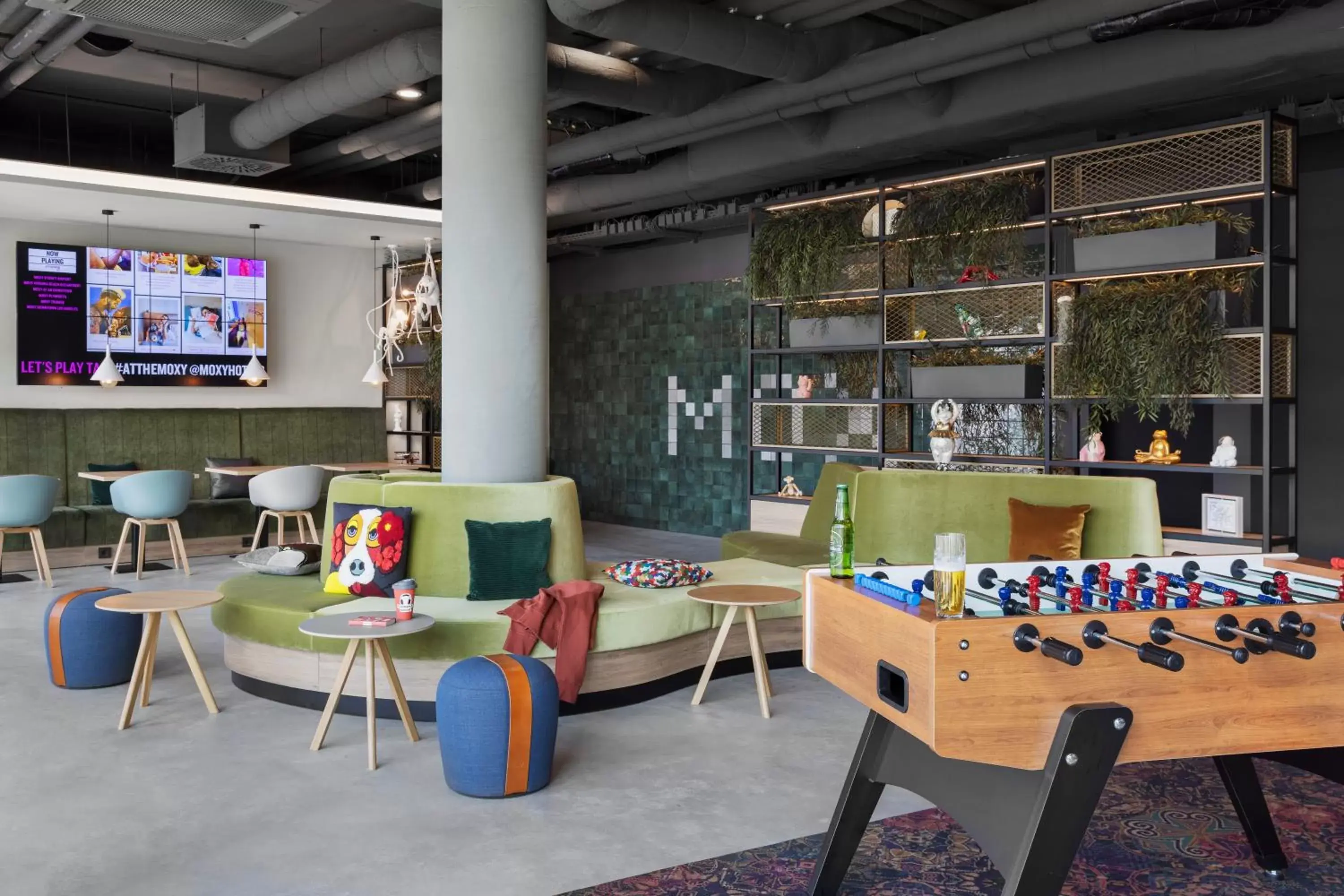 Lobby or reception in Moxy Vienna City East