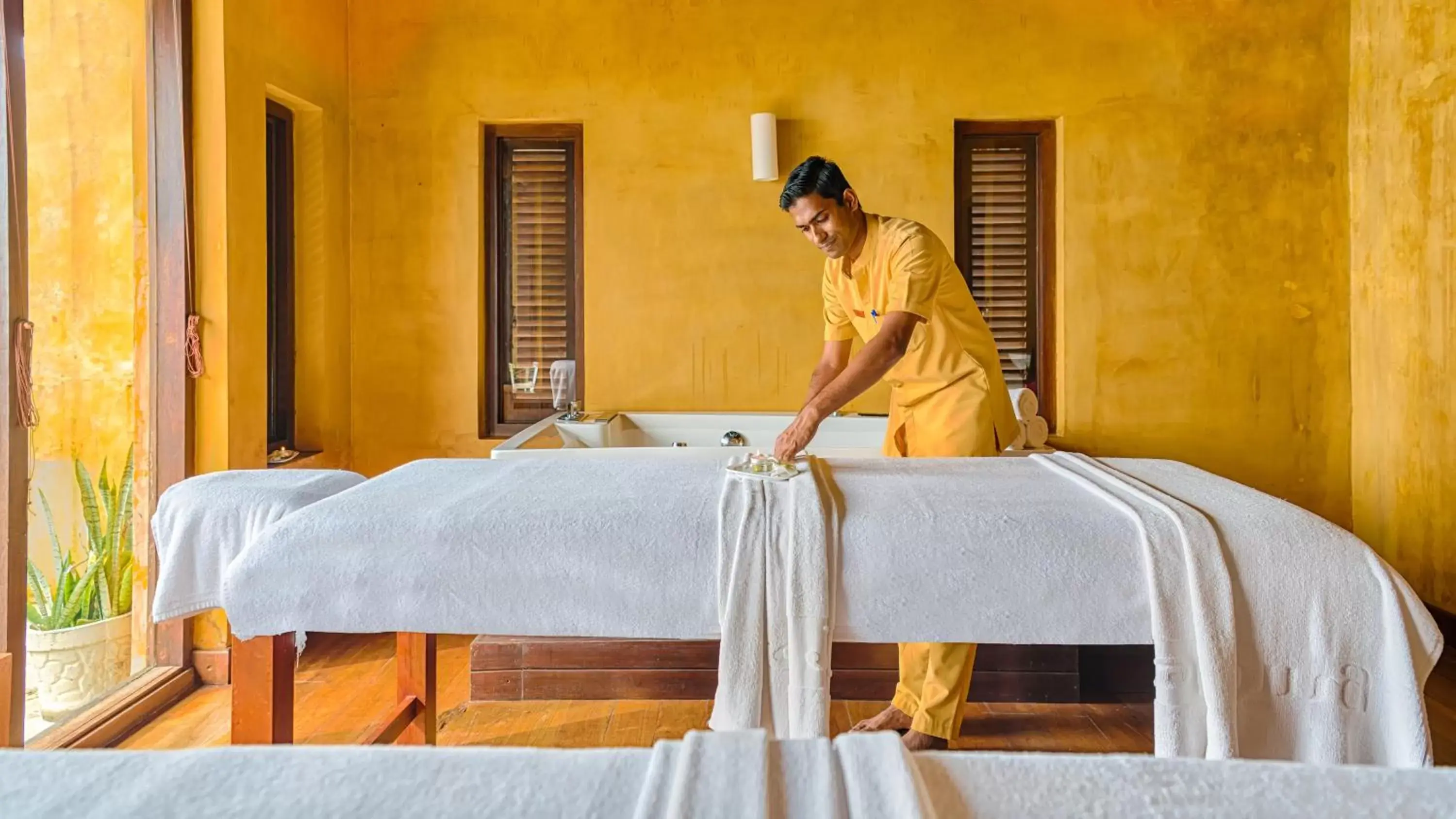 Massage, Bed in Jetwing Sea Massage, Bed in Jetwing Sea