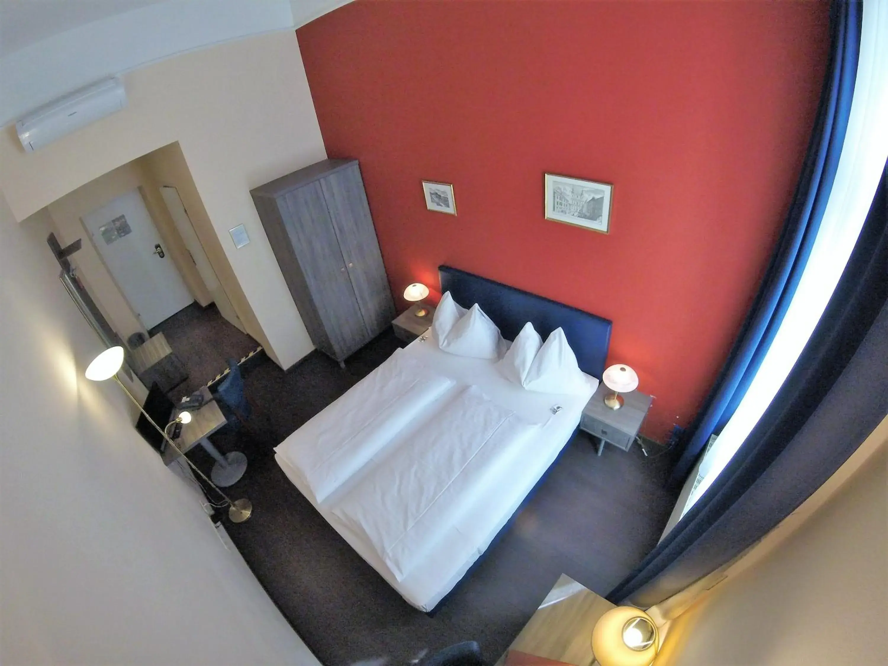 Photo of the whole room, Bed in Hotel Pension Excellence