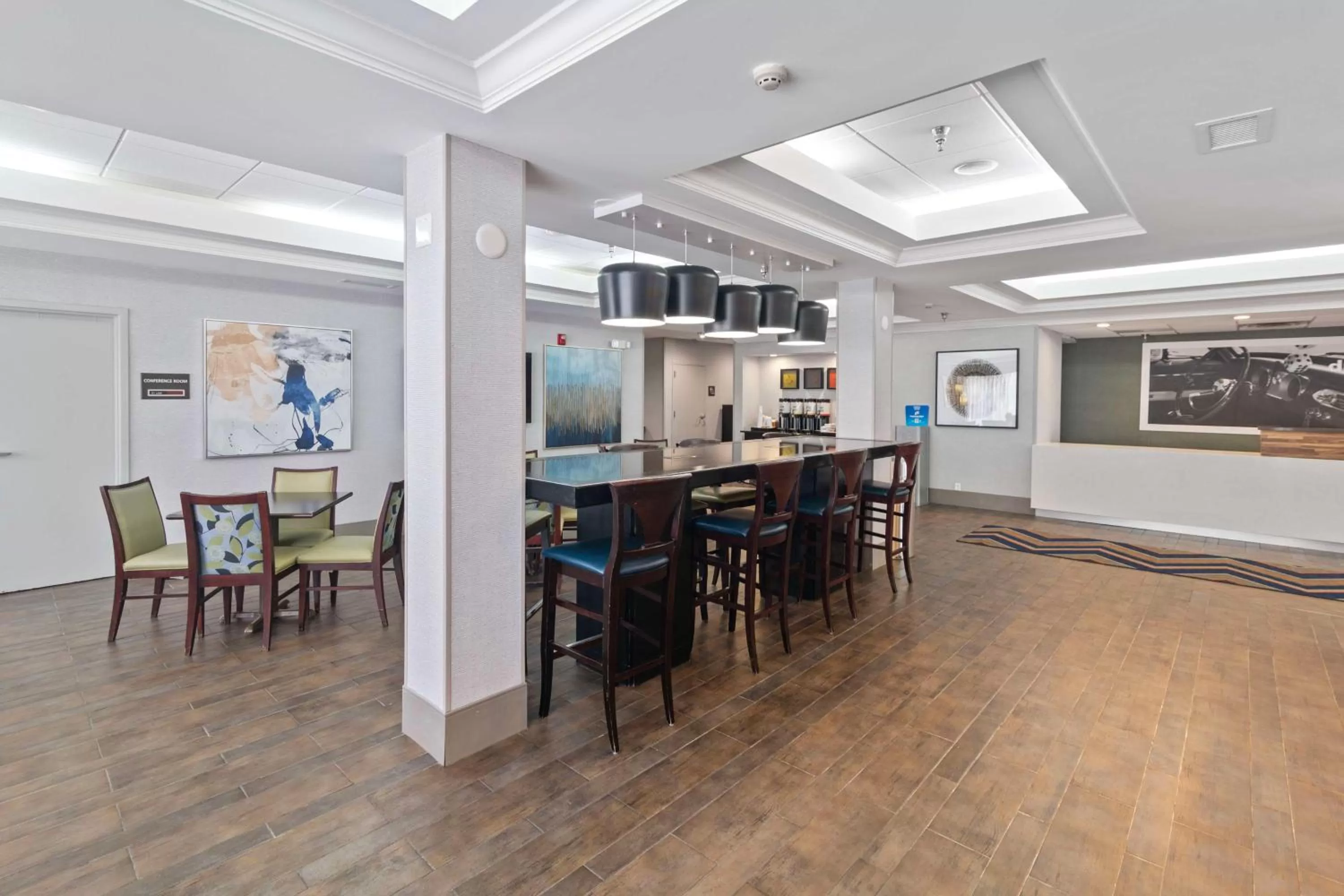 Lobby or reception in Hampton Inn Atlanta-Woodstock