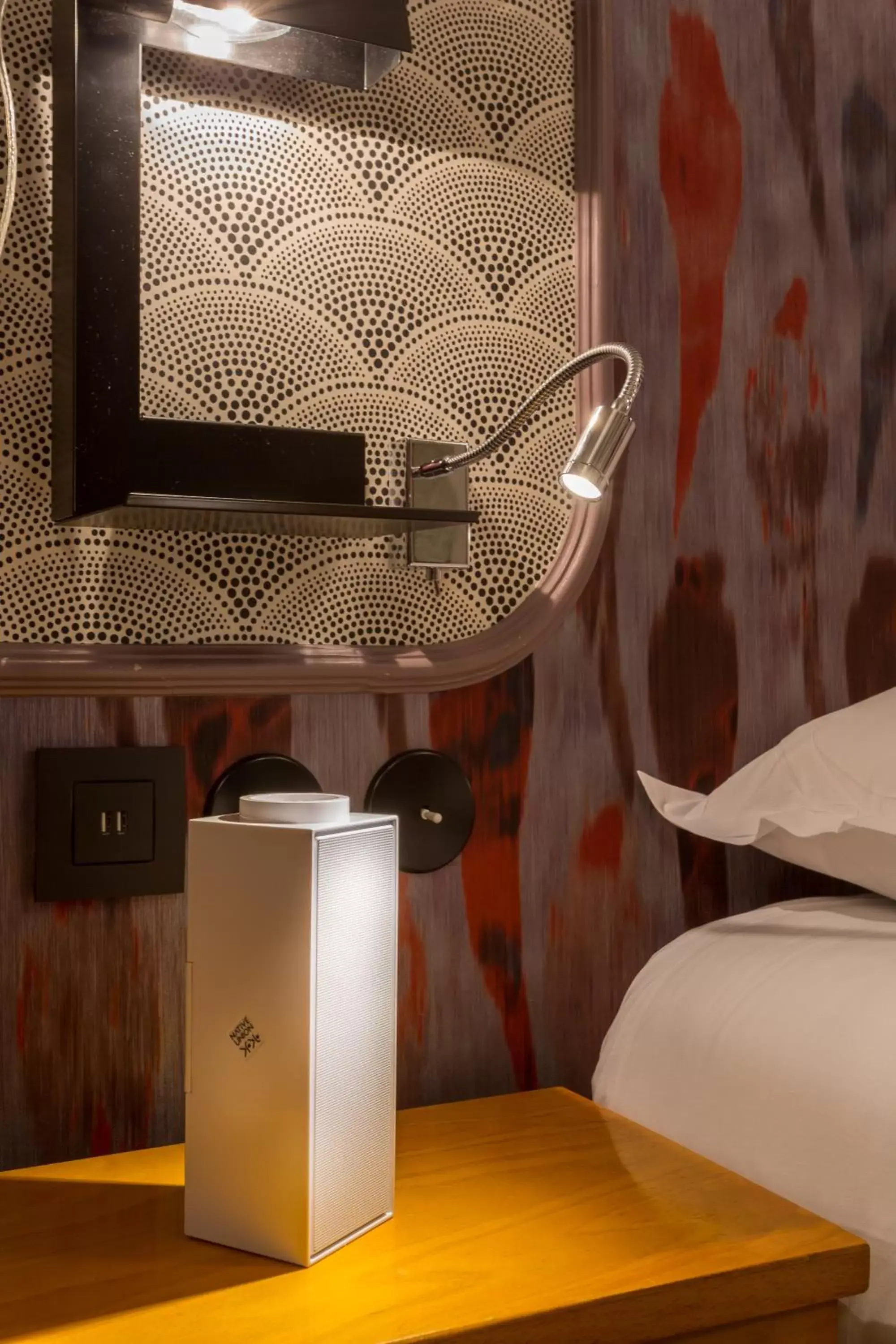 Bedroom in Hotel Crayon Rouge By Elegancia
