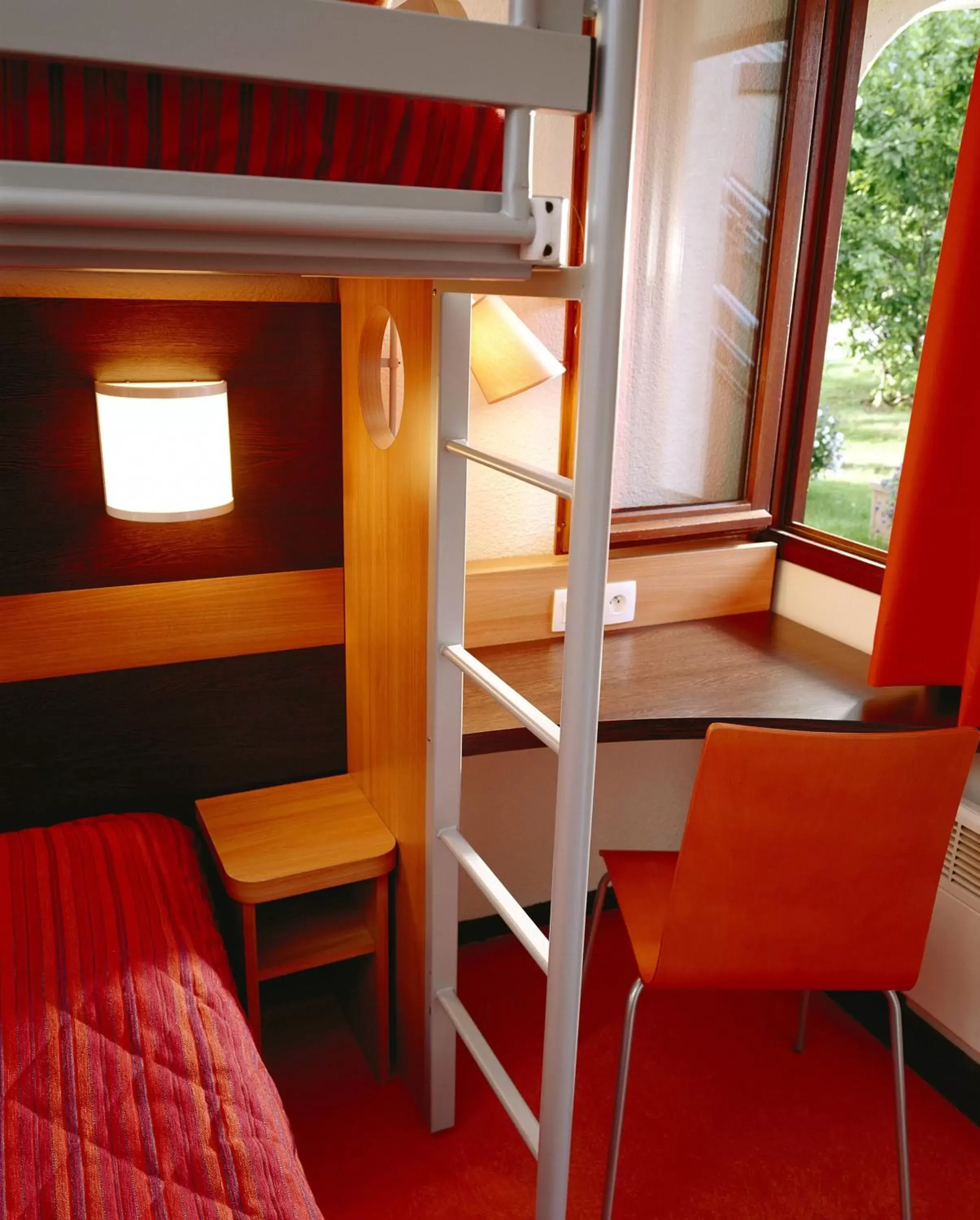 Day, Bunk Bed in Premiere Classe Montpellier Sud Lattes