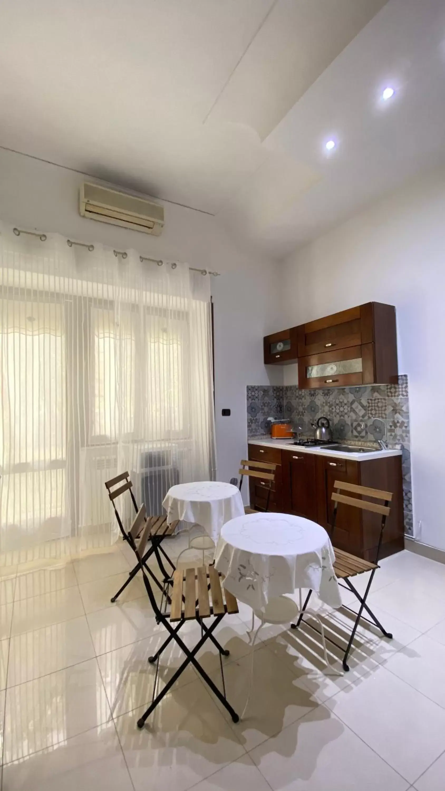 Kitchen or kitchenette, Dining Area in loft style taverna