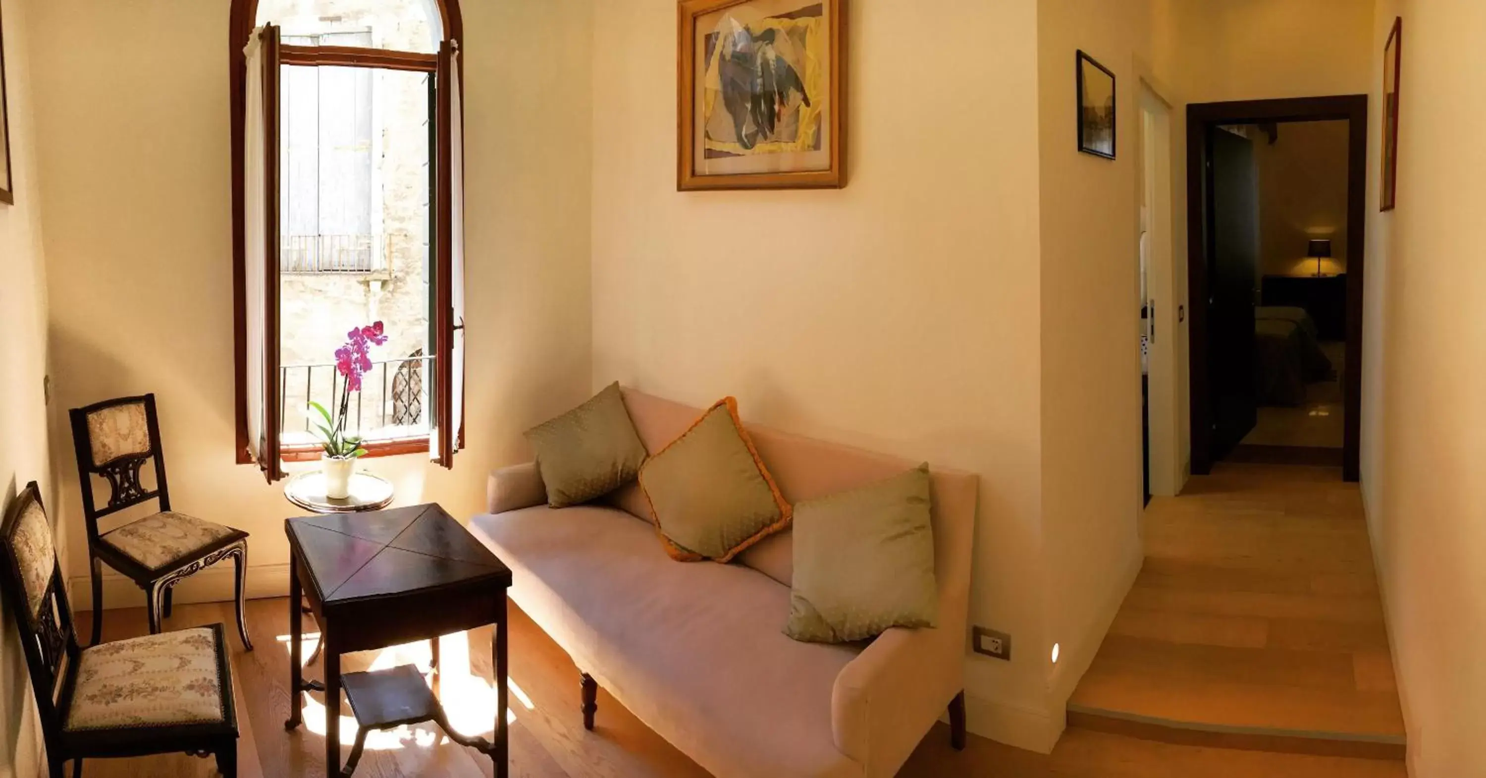 Photo of the whole room, Seating Area in Hotel Sant'Antonin