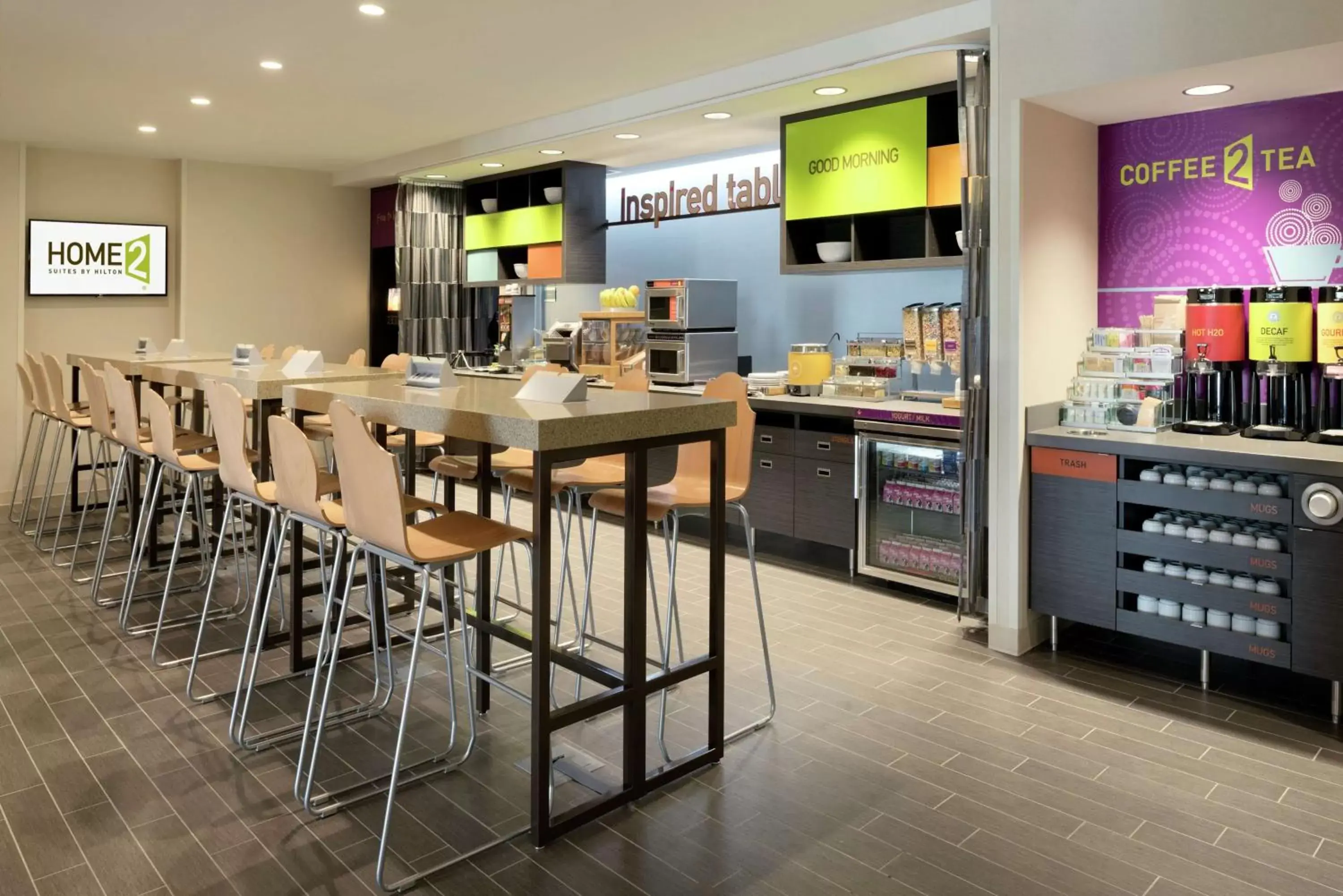 Restaurant/Places to Eat in Home2 Suites by Hilton Roseville Minneapolis