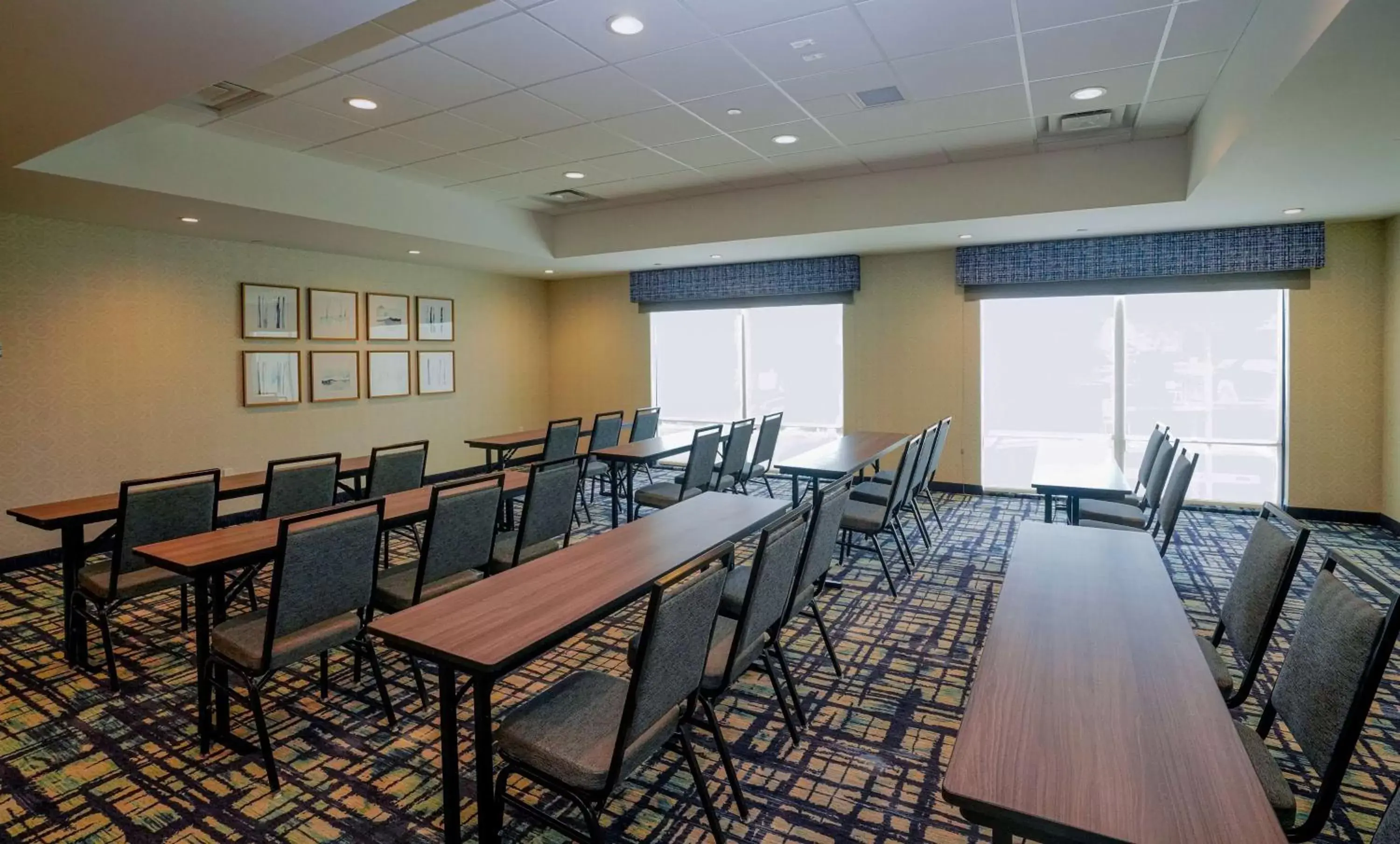 Meeting/conference room in Hampton Inn Colorado Springs I-25 Central