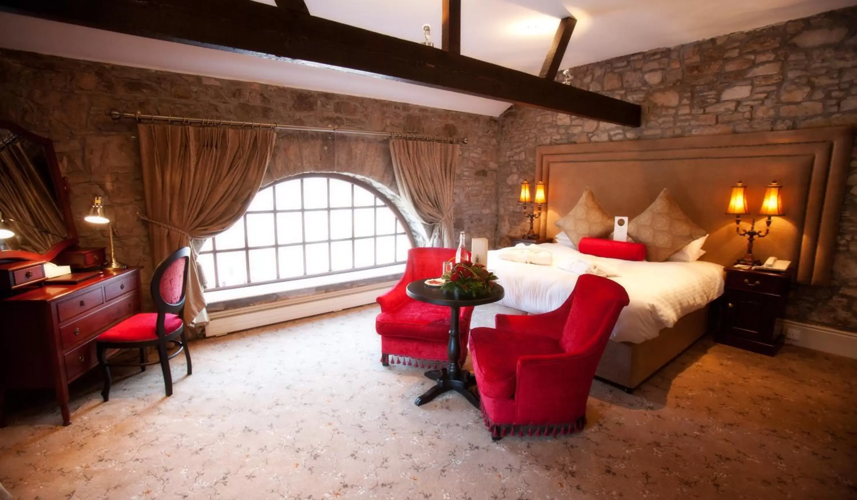 Bed in Cabra Castle Hotel