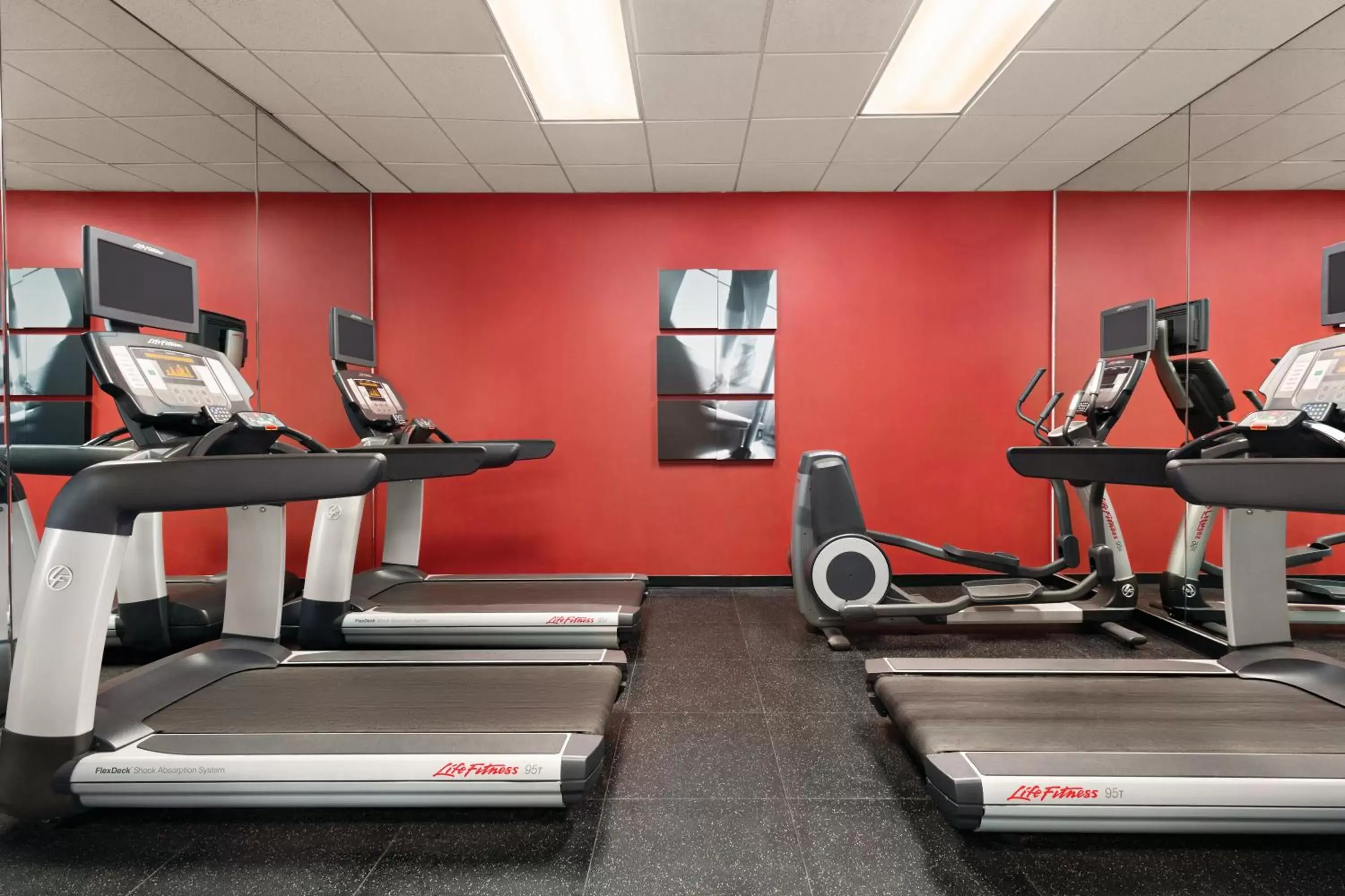 Fitness centre/facilities, Fitness Center/Facilities in Radisson Hotel Seattle Airport