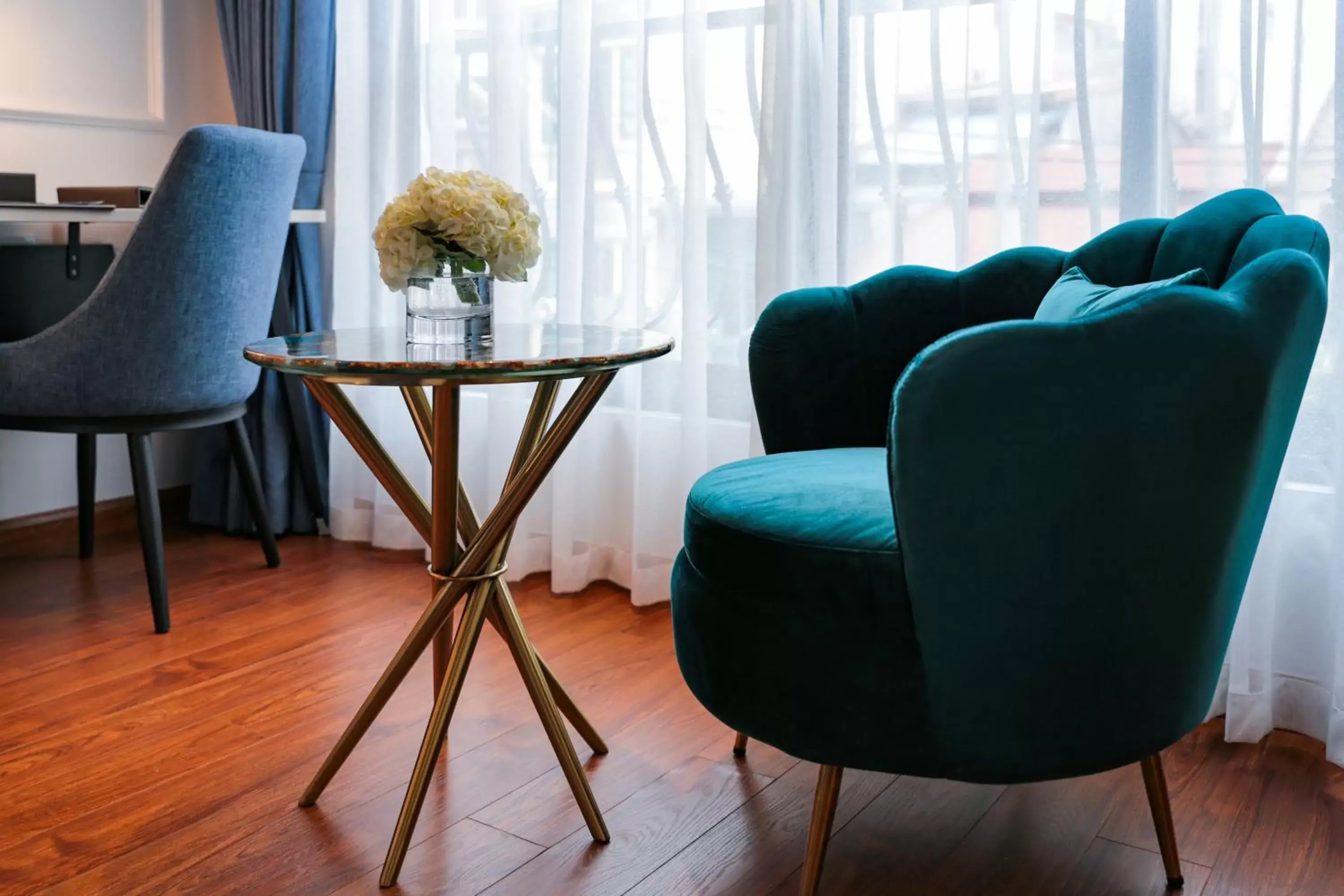 Suite with City View in Hanoi Fiesta Central Hotel and Spa Suite with City View in Hanoi Fiesta Central Hotel and Spa