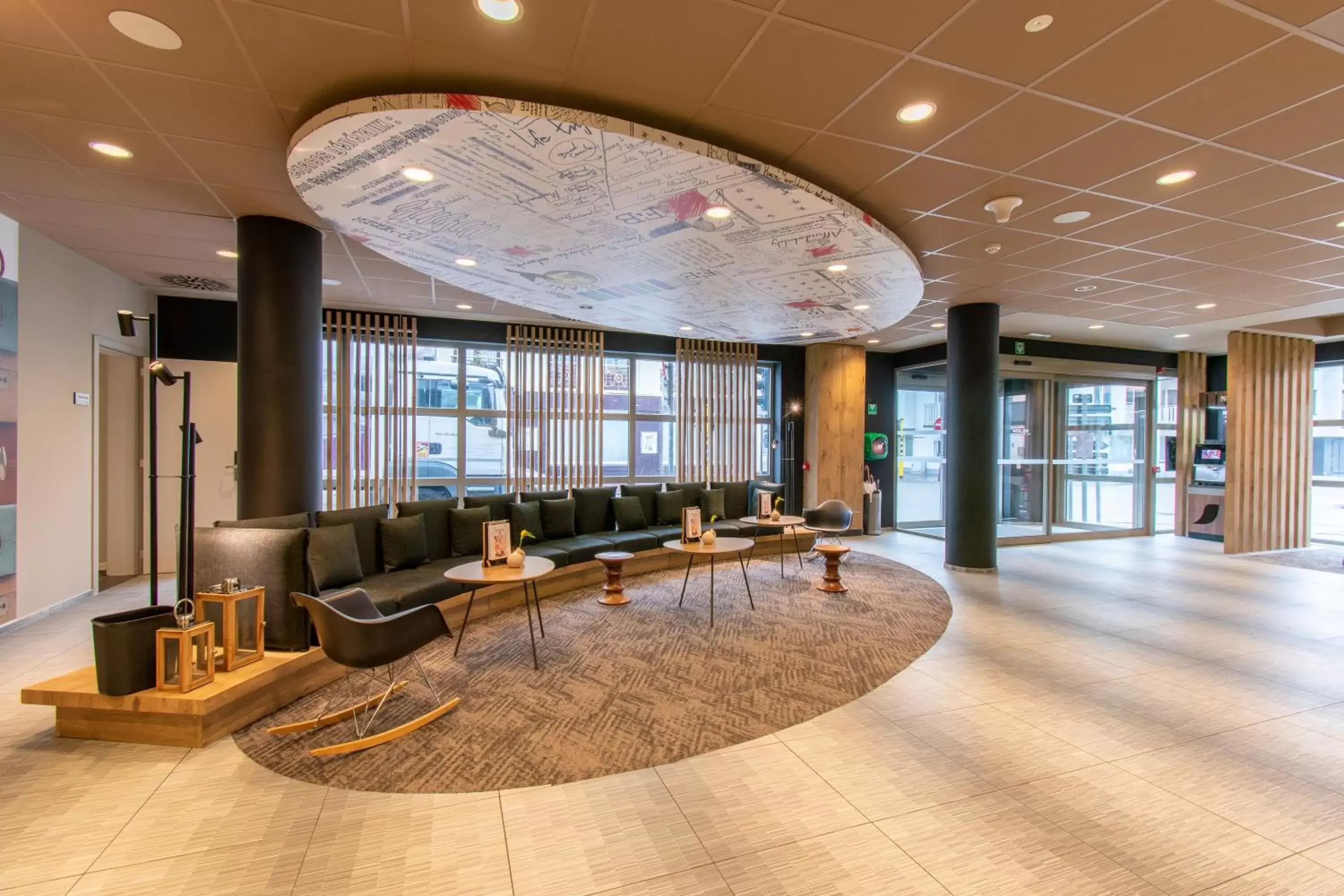 Lobby/Reception in ibis De Panne