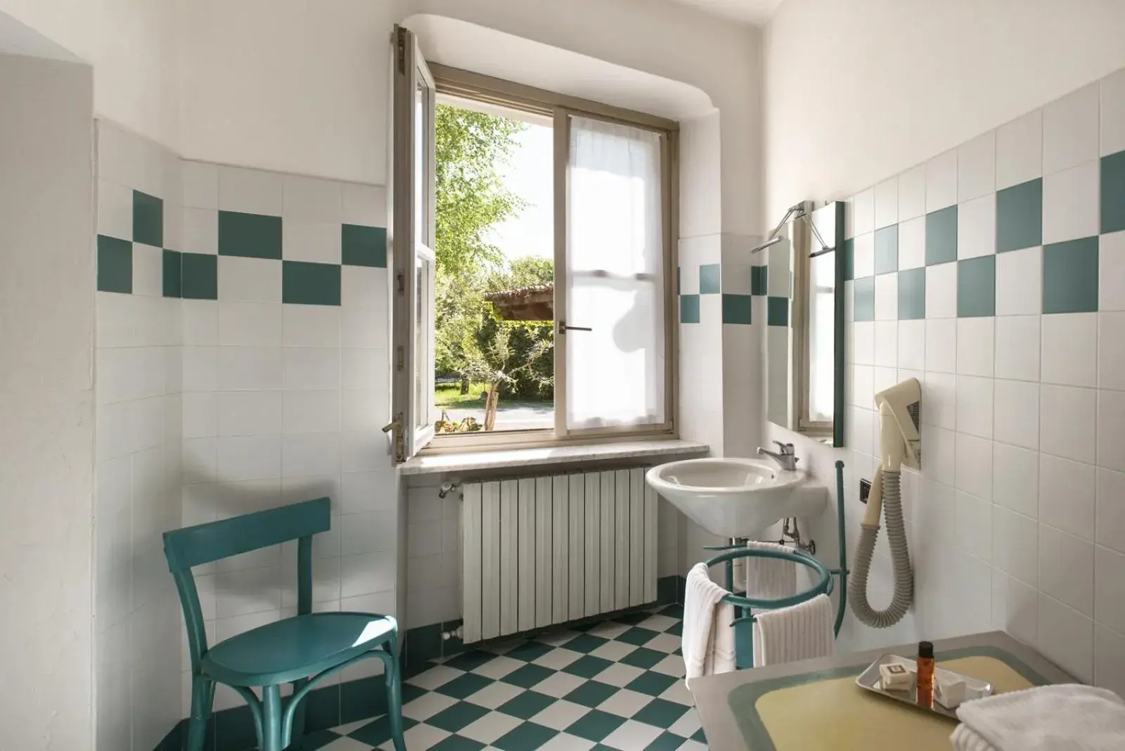 Bathroom in Albergo Real Castello