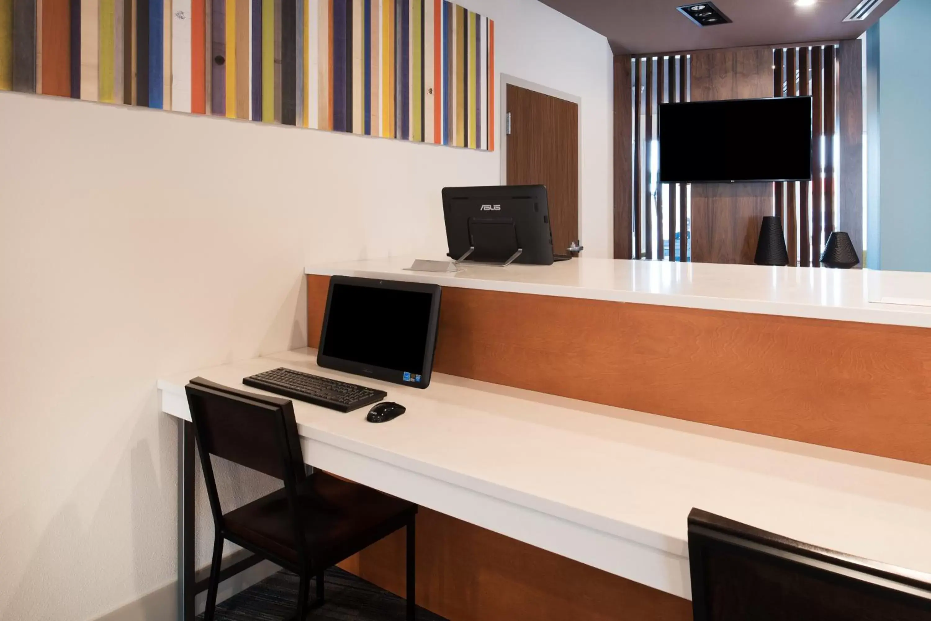 Holiday Inn Express & Suites Kingdom City by IHG Holiday Inn Express & Suites Kingdom City by IHG