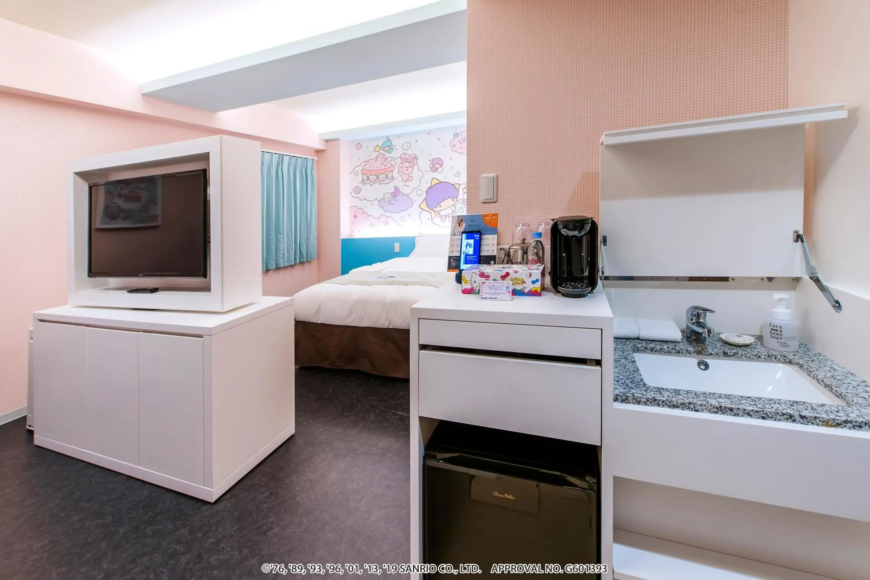Photo of the whole room, Kitchen/Kitchenette in Hotel Okinawa With Sanrio Characters