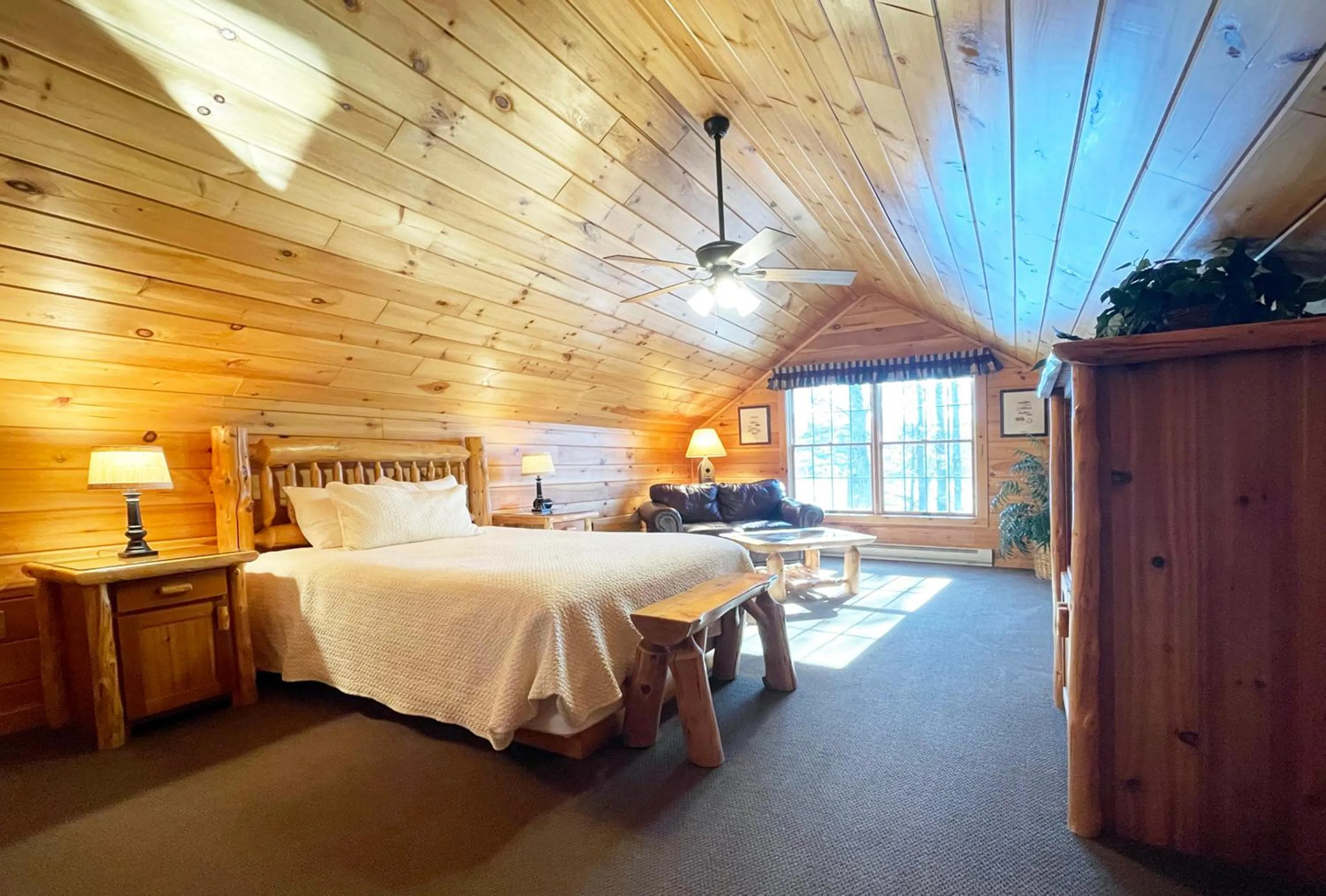 Bedroom in Mountain Springs Lake Resort