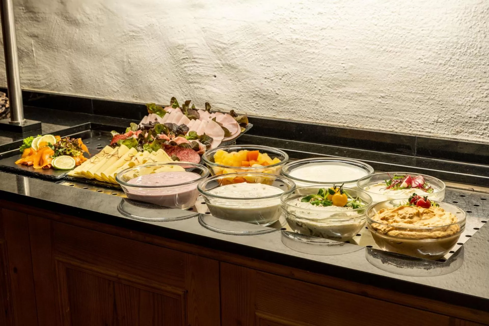 Breakfast in Sporthotel Cristall