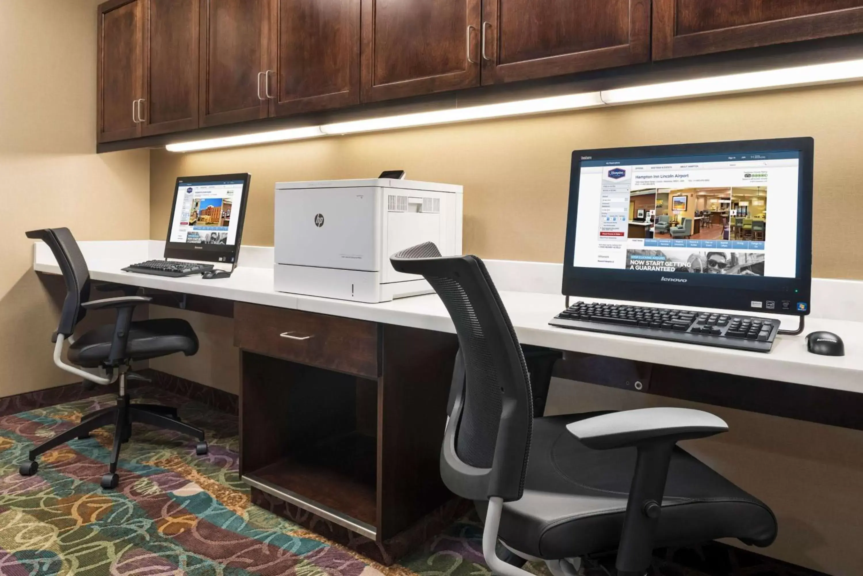 Business facilities, Business Area/Conference Room in Hampton Inn Lincoln Airport, Ne