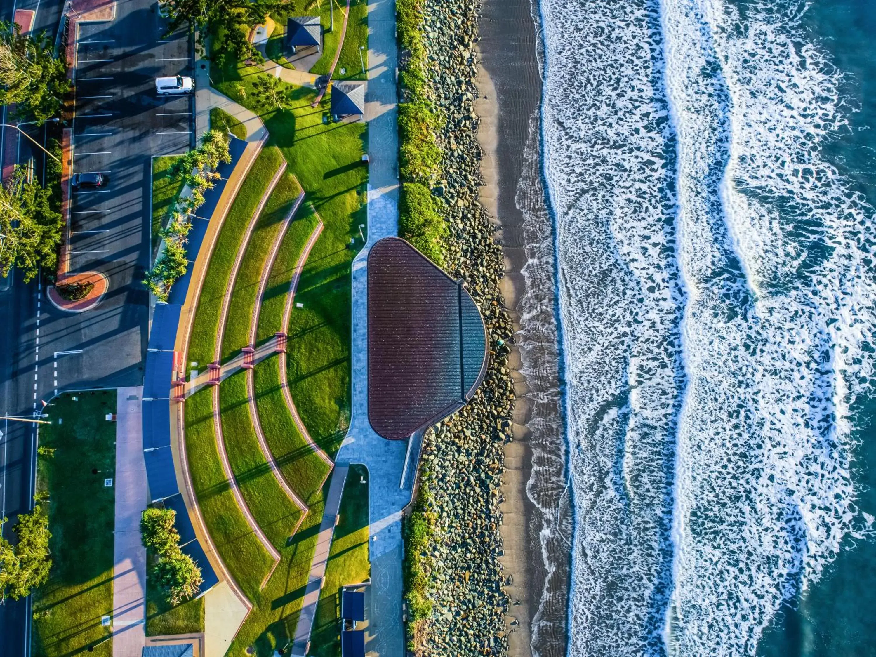 Beach, Bird's-eye View in Echelon Apartments Yeppoon