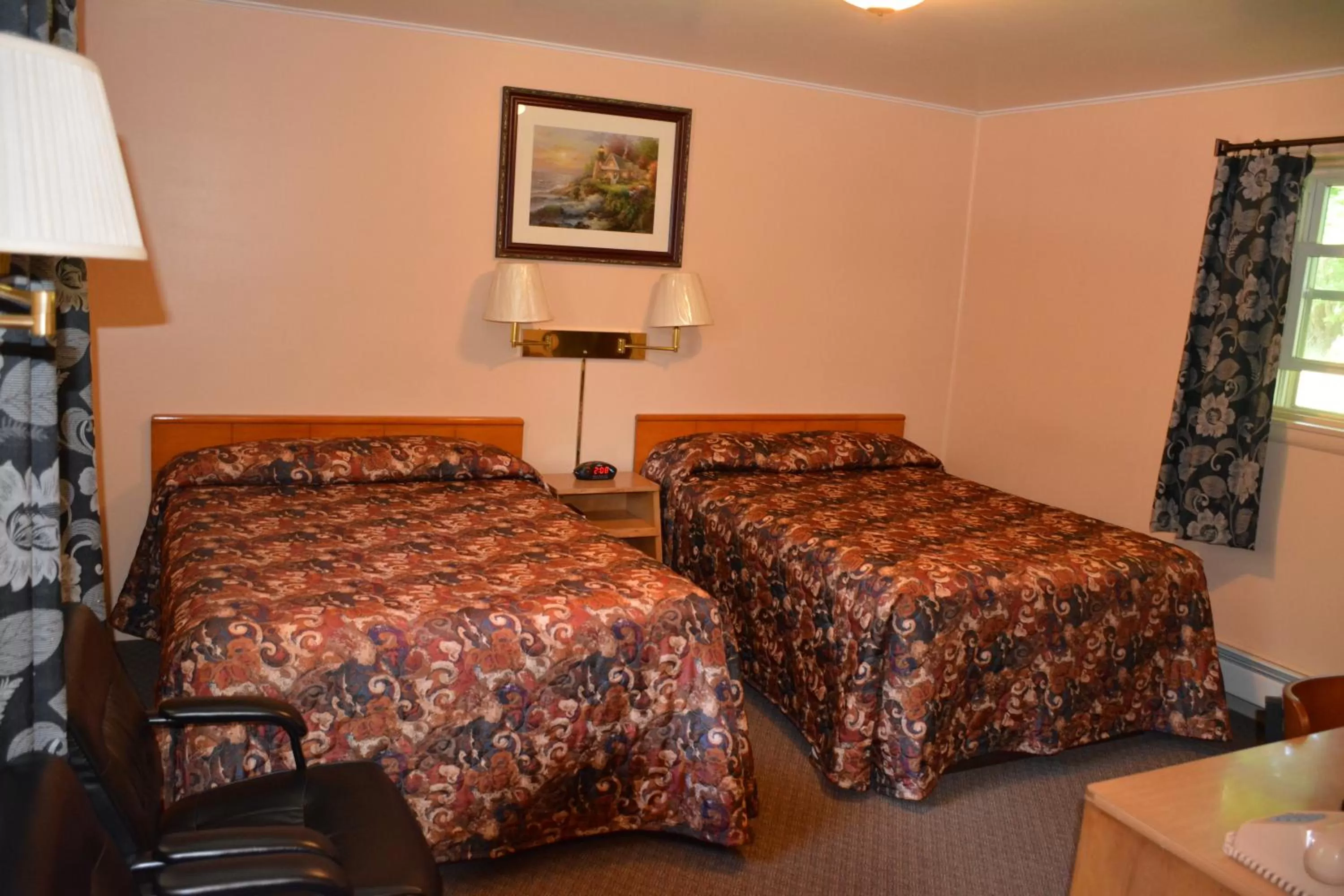 Bed in The Village Motel