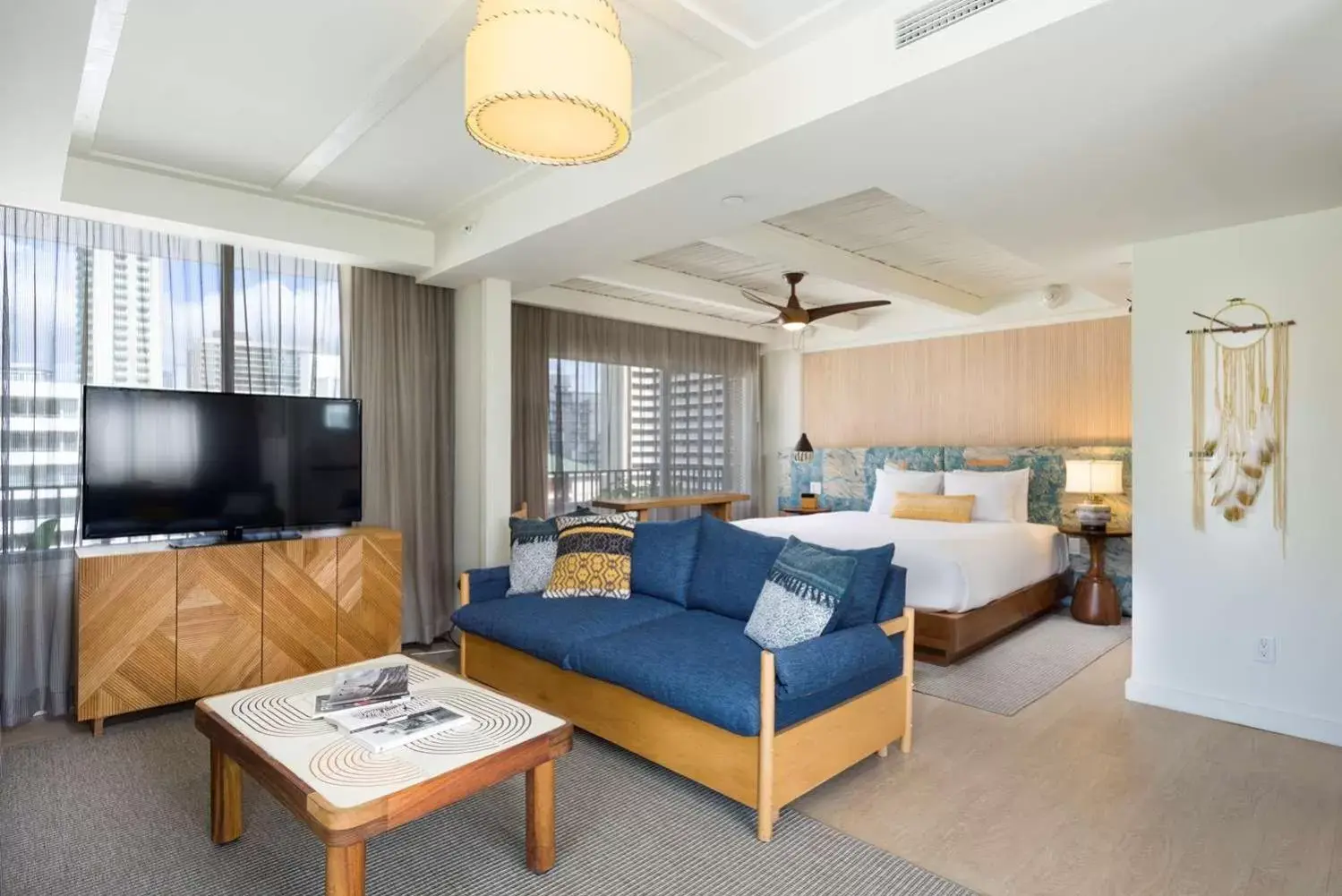 Living room, Seating Area in The Surfjack Hotel & Swim Club