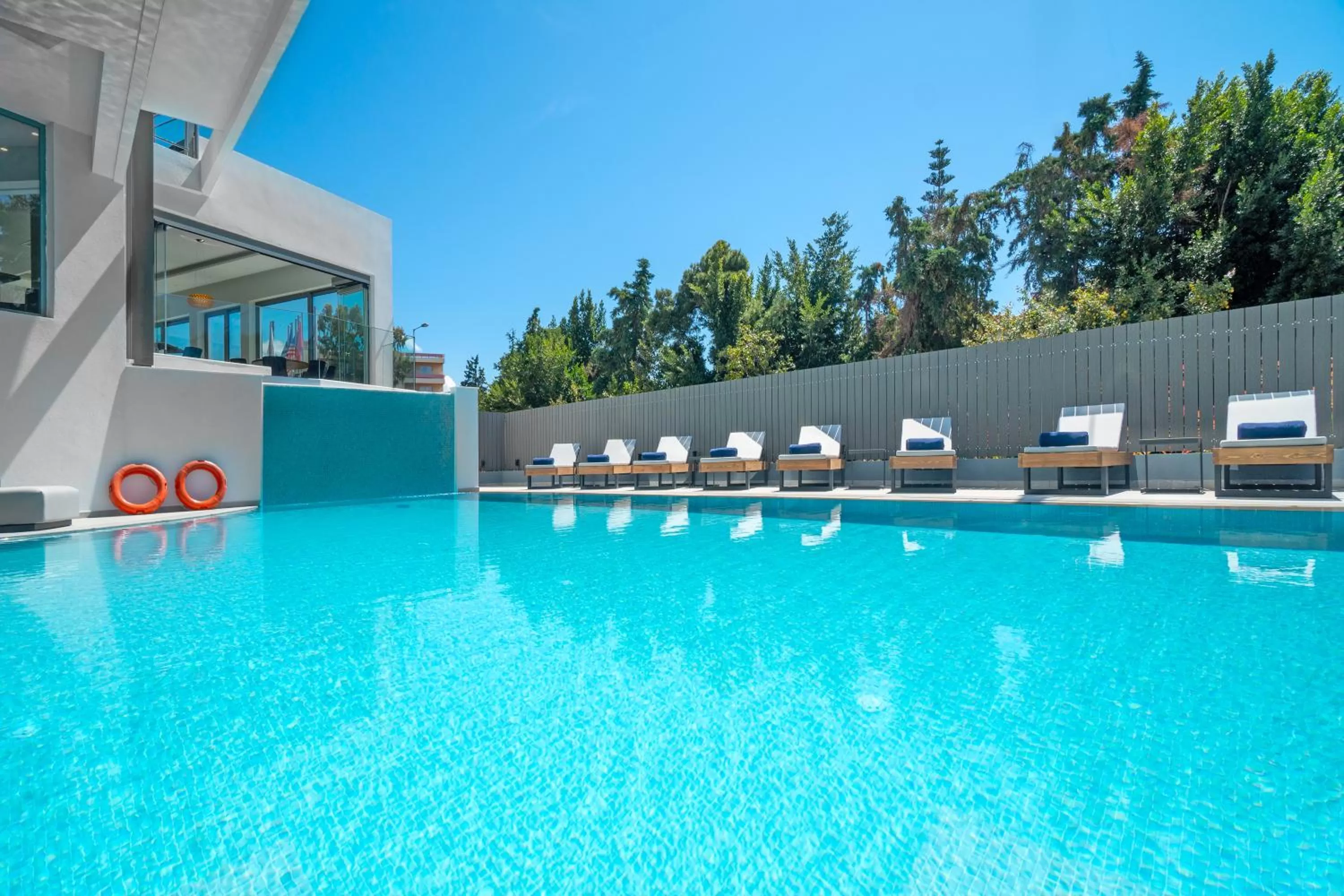 Swimming pool in Glyfada Riviera Hotel