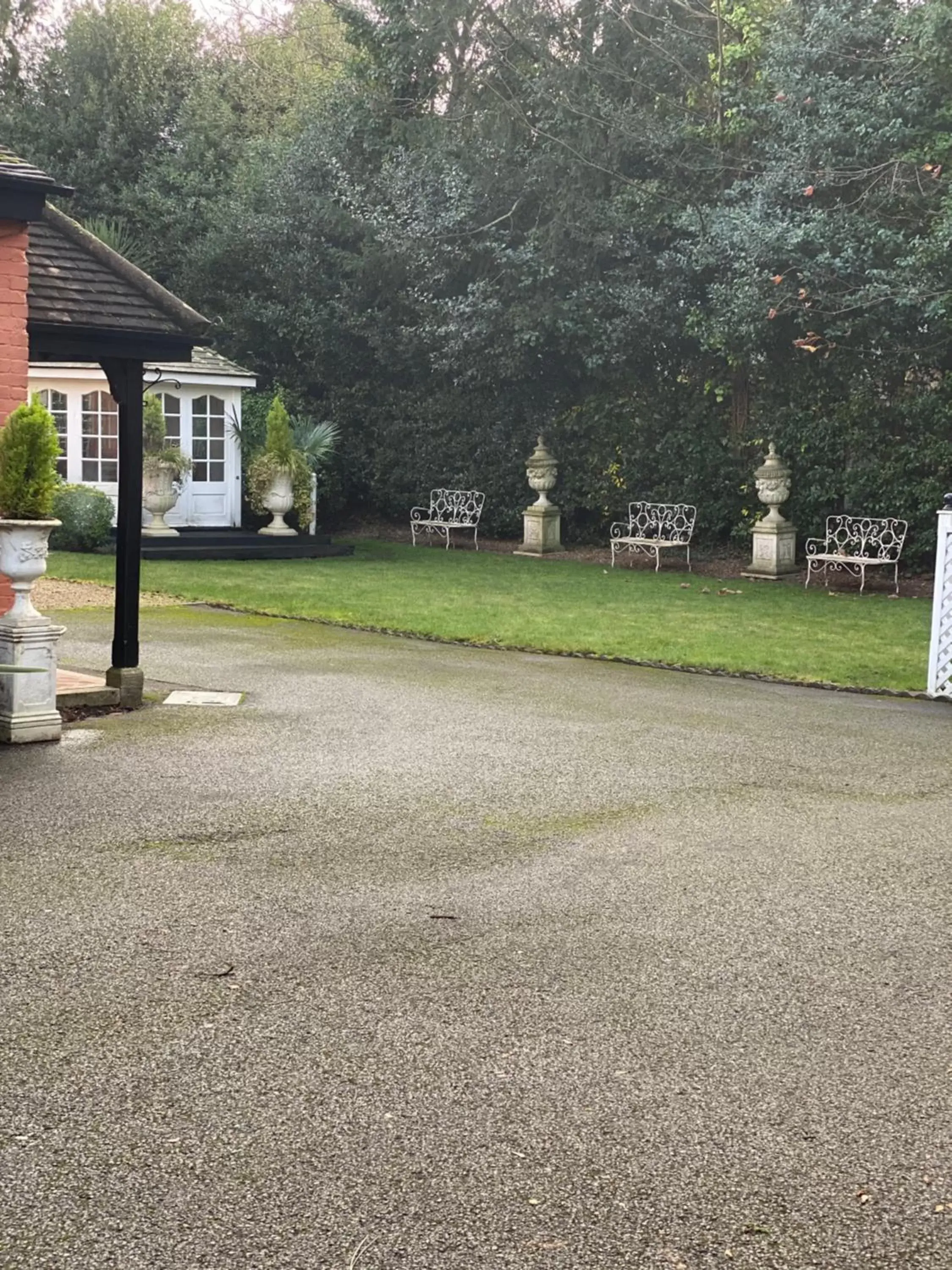 Garden in Langtry Manor Hotel