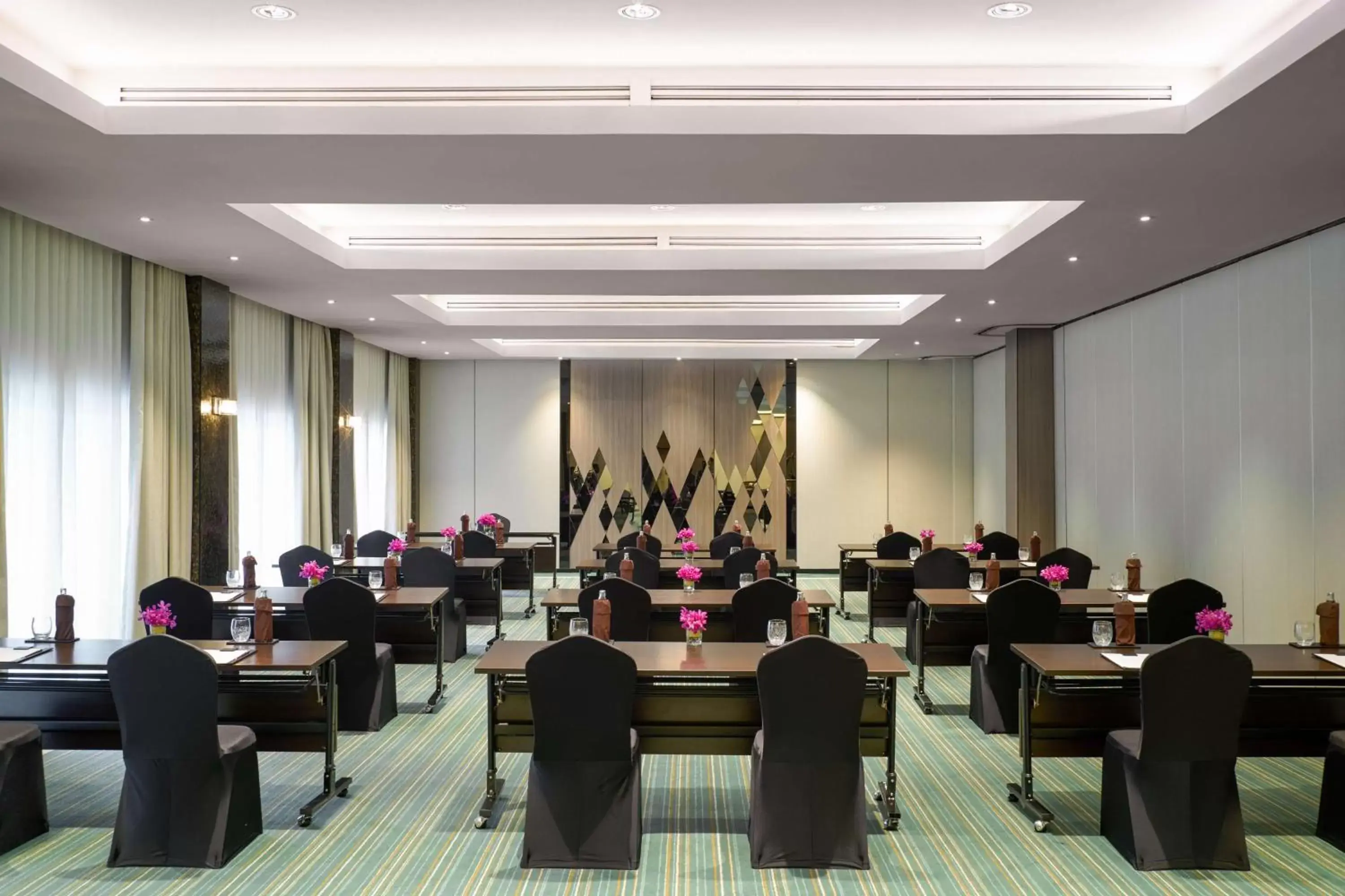 Meeting/conference room in Avani Pattaya Resort