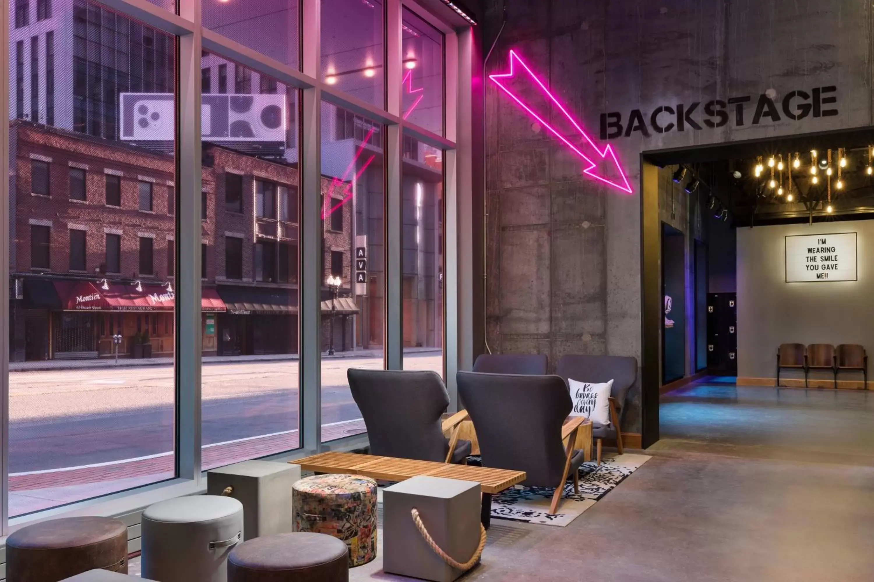 Lounge or bar, Restaurant/Places to Eat in Moxy Boston Downtown