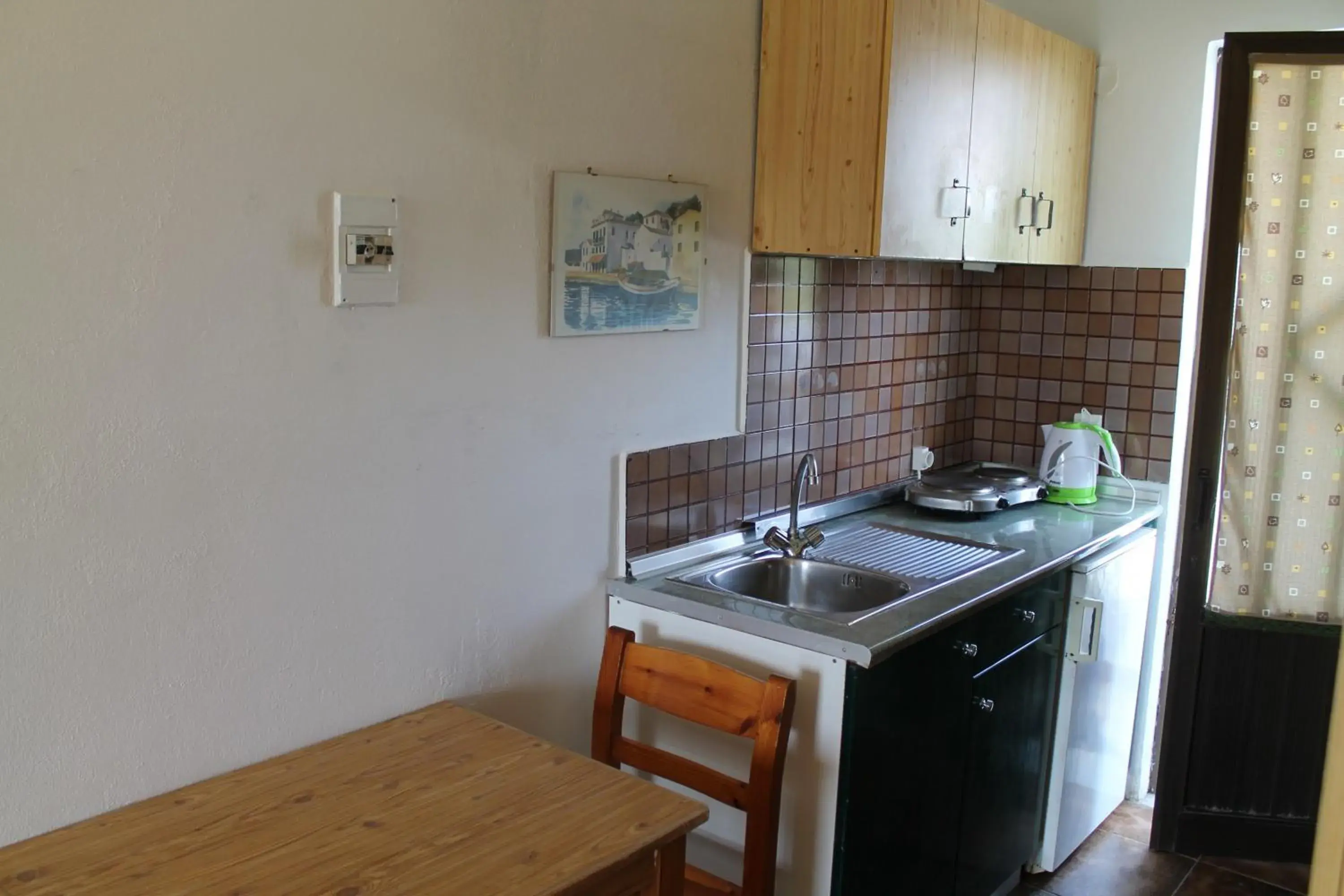 Coffee/tea facilities, Kitchen/Kitchenette in Melody Studios Faliraki