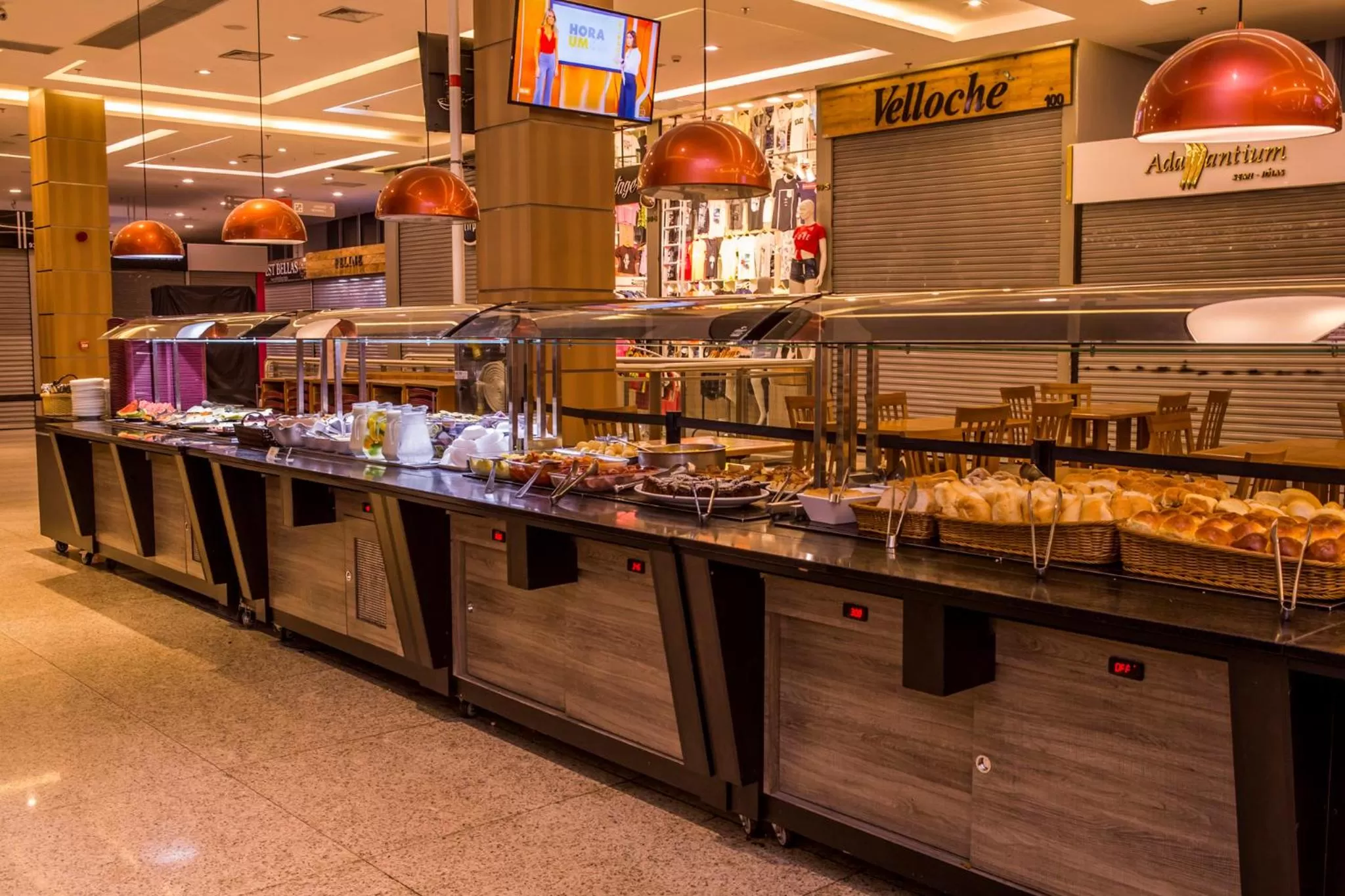 Buffet breakfast in Total Hotel