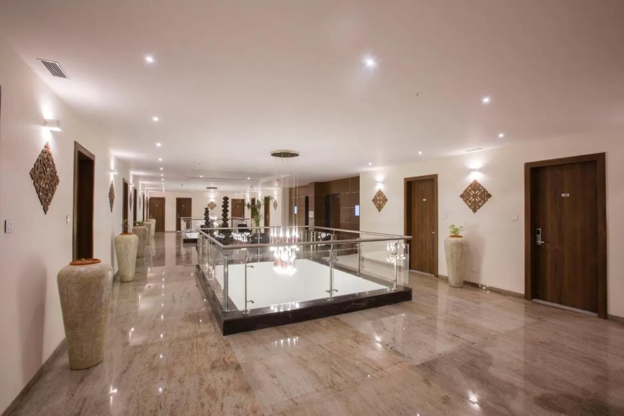 Area and facilities in Sapphire Premium Hotel & Suite