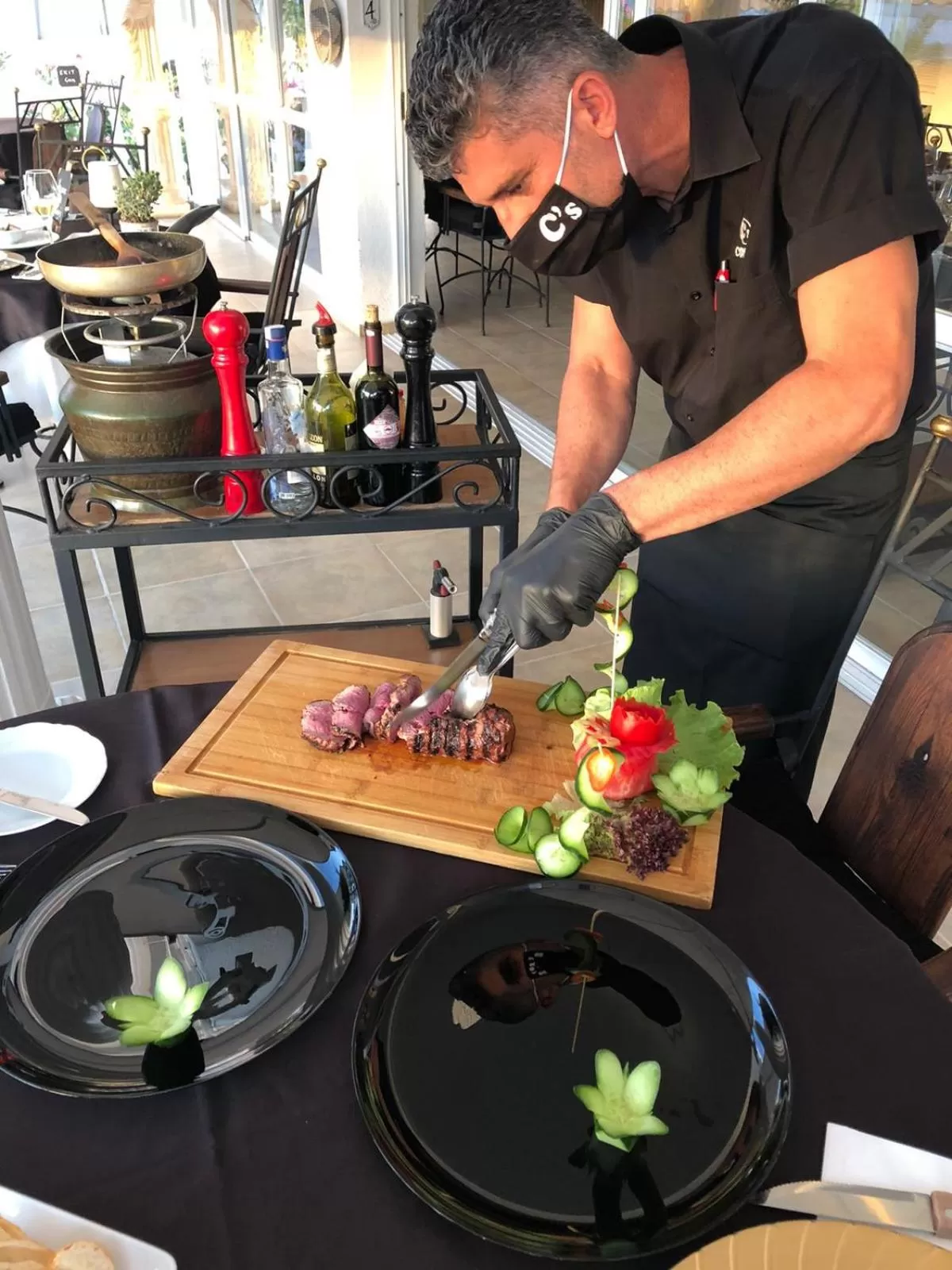 Restaurant/places to eat in Conny's Hotel (Adult Only) +18