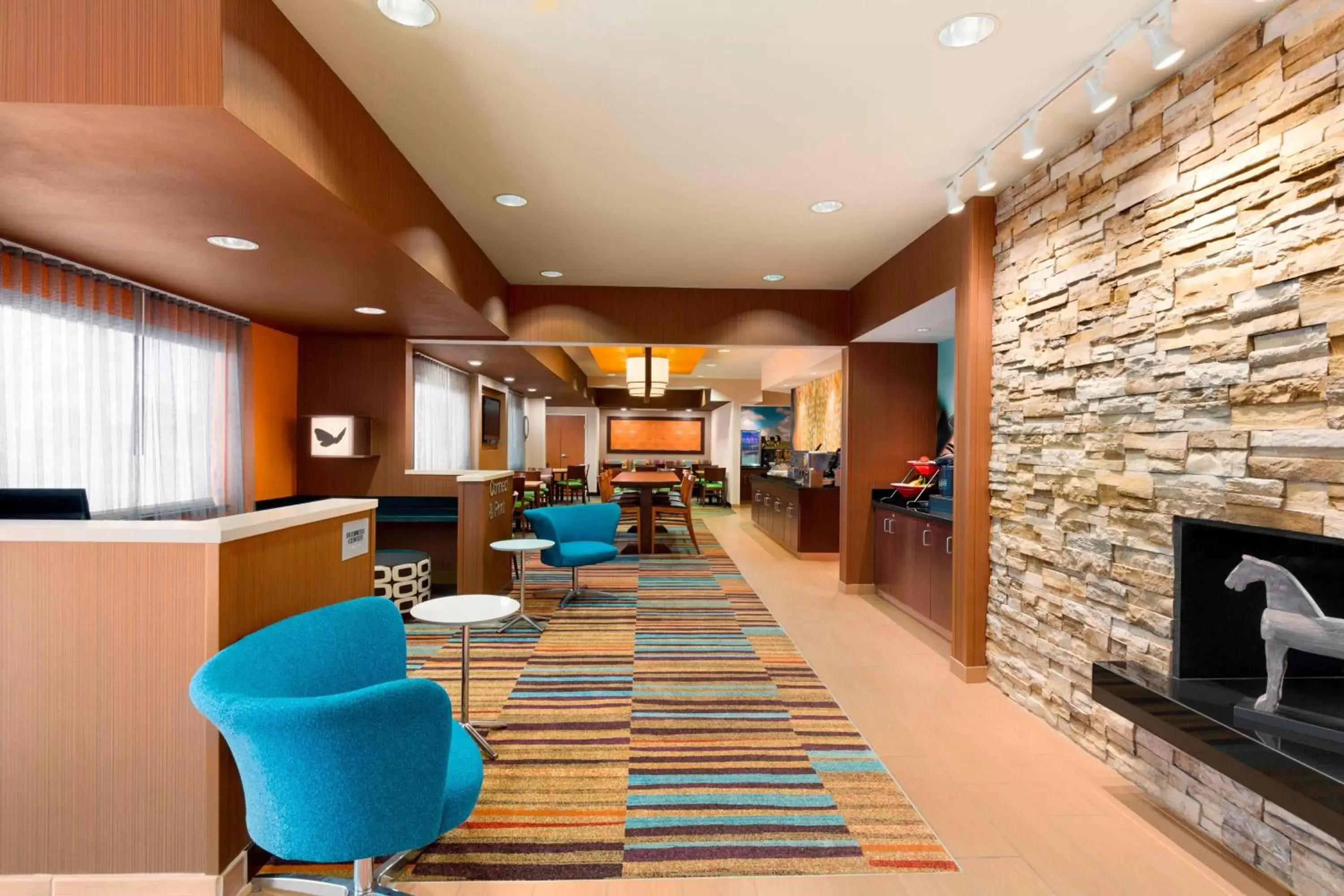 Lobby or reception in Fairfield Inn & Suites Saginaw