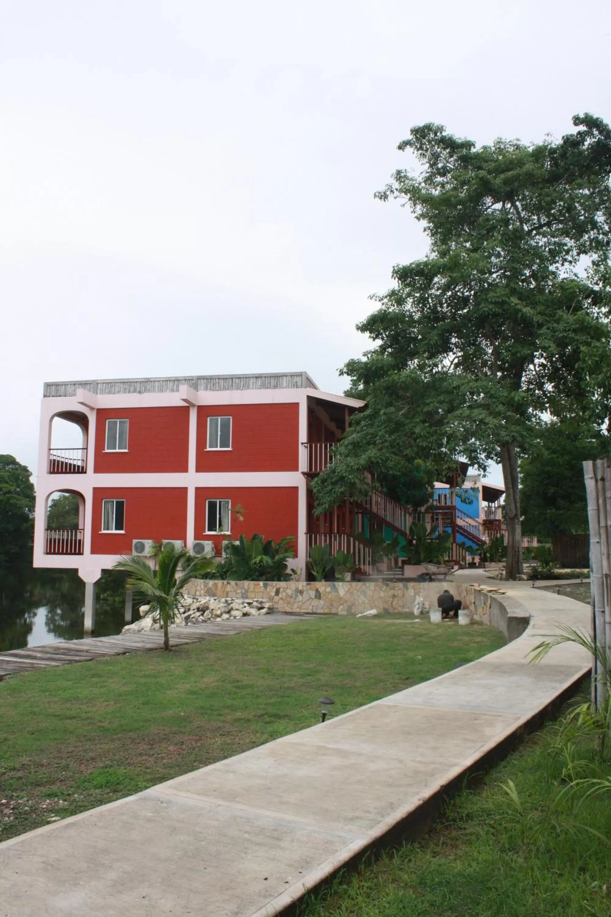 Garden view in Lamanai Hotel & Marina