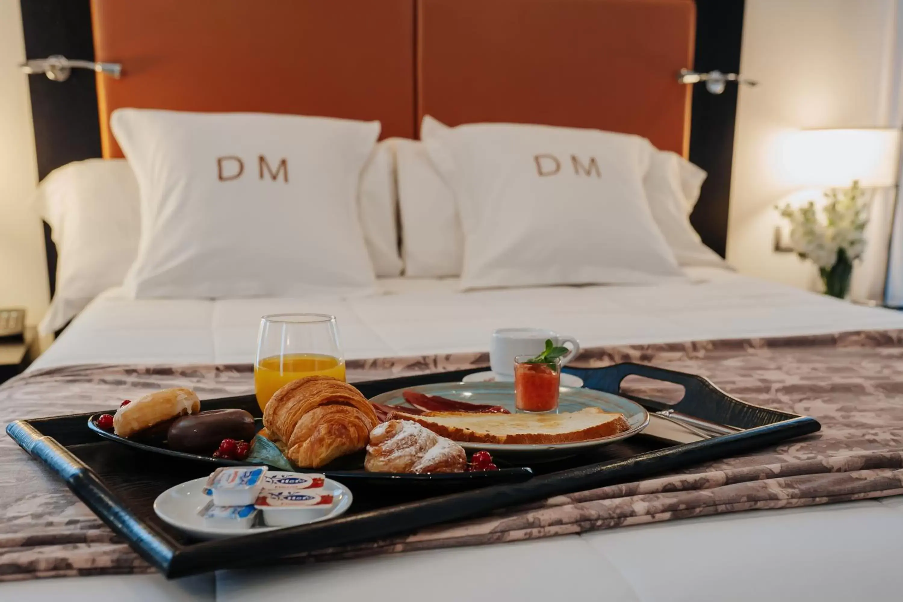 Breakfast, Bed in Gran Hotel Don Manuel