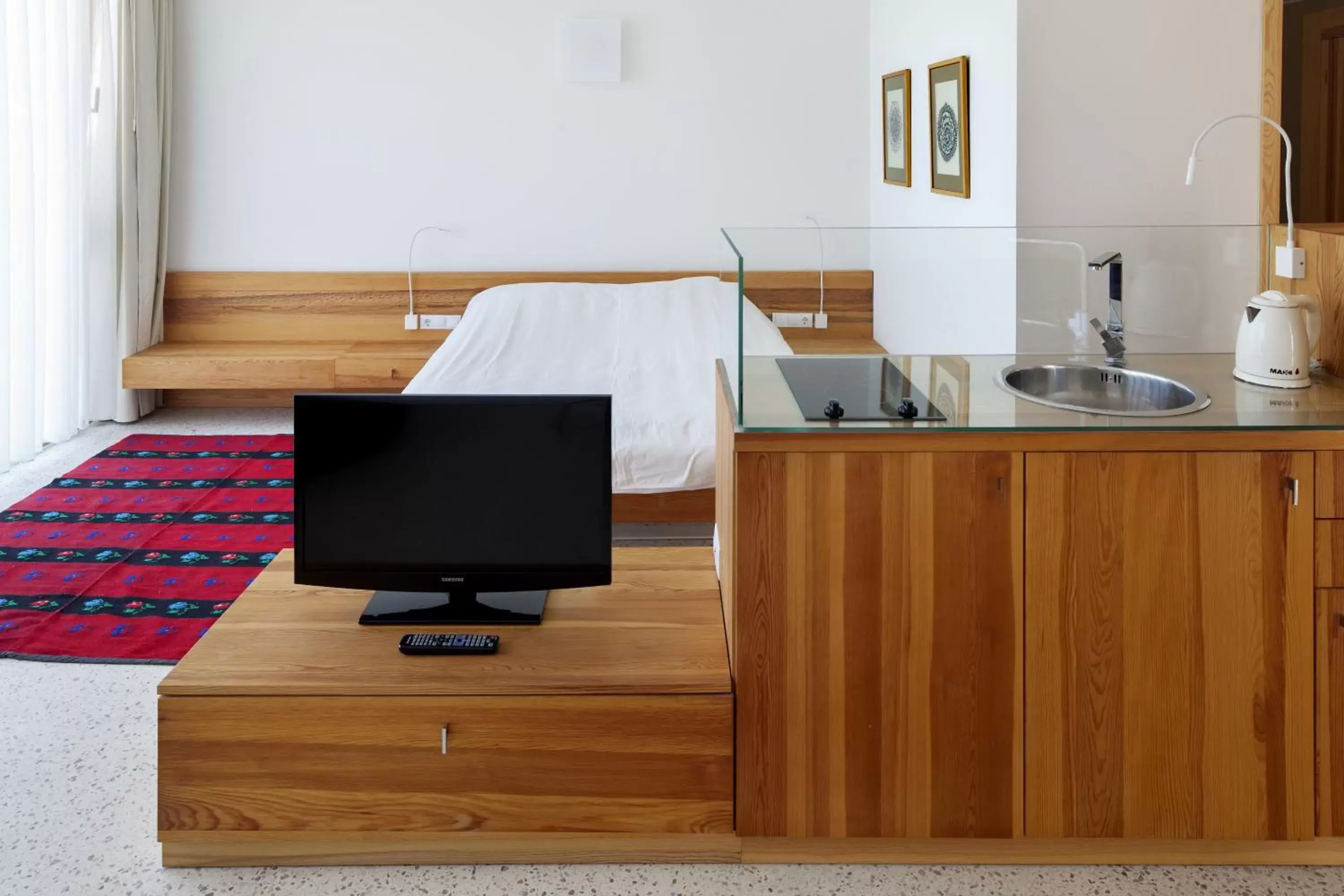 Studio with Patio in Hotel Gracanica Studio with Patio in Hotel Gracanica