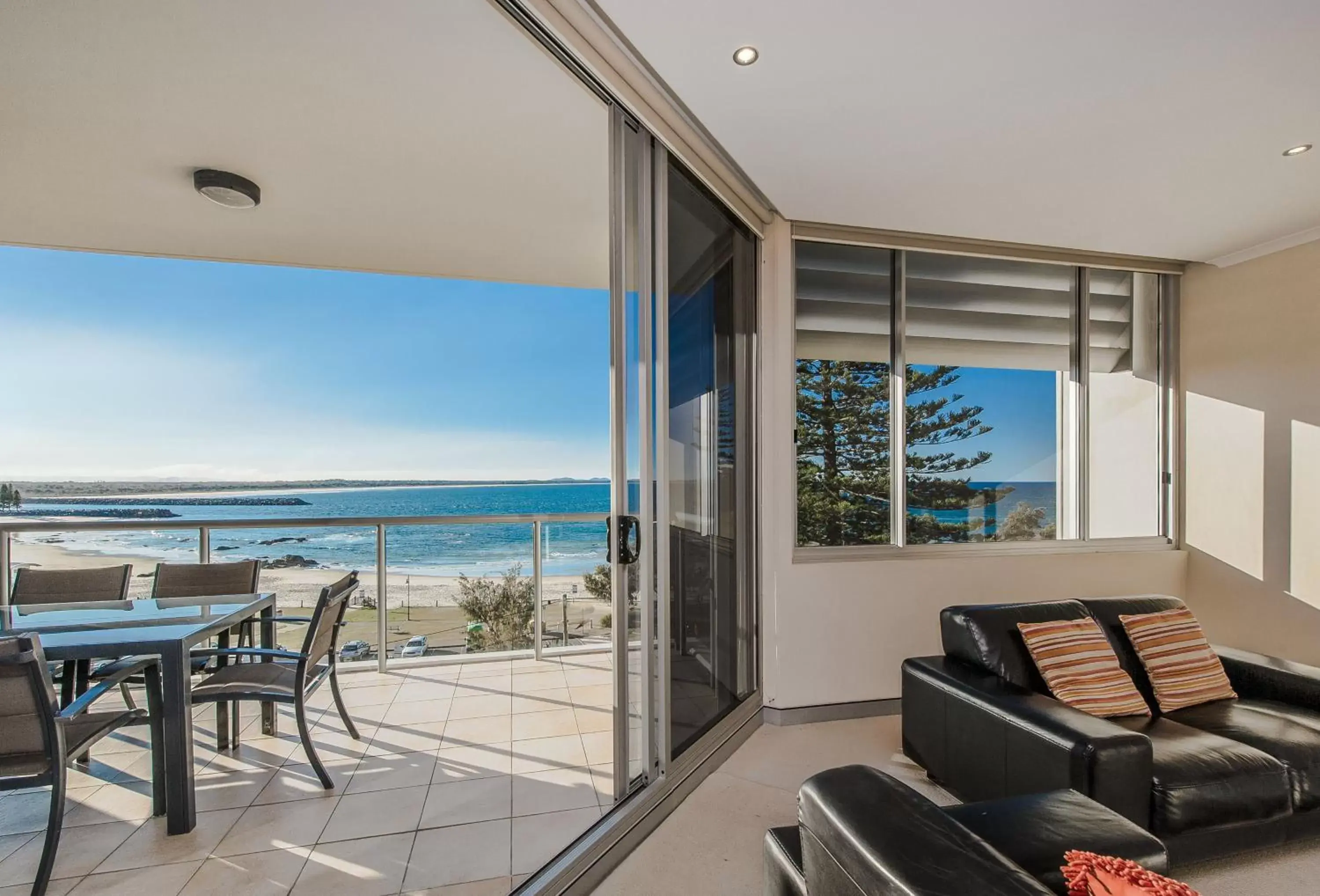 Living room in Sandcastle Apartments