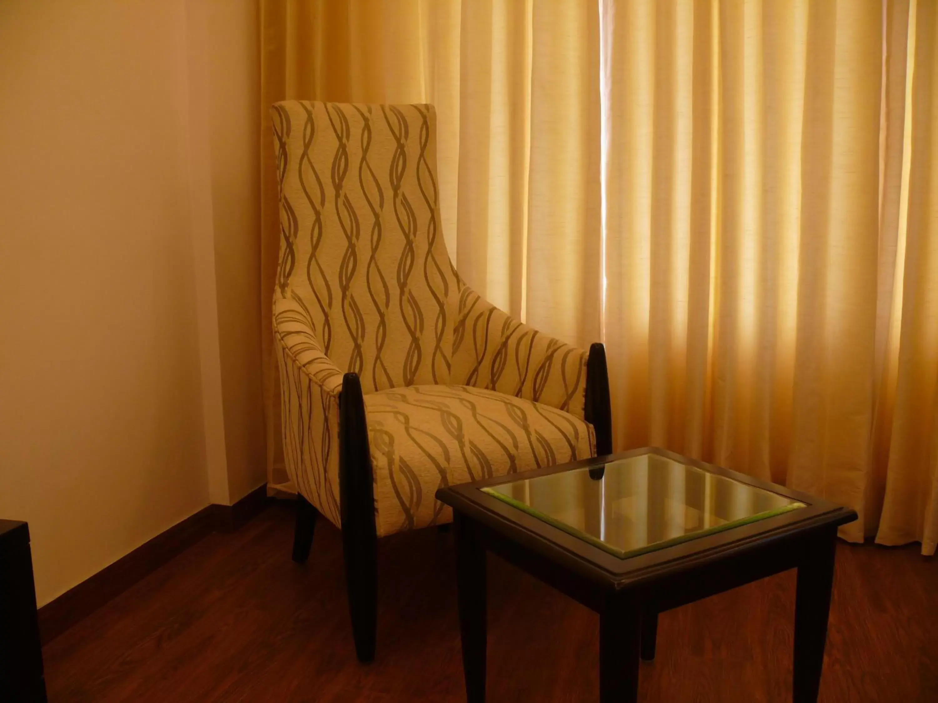 Seating Area in Ramada Jamshedpur Bistupur