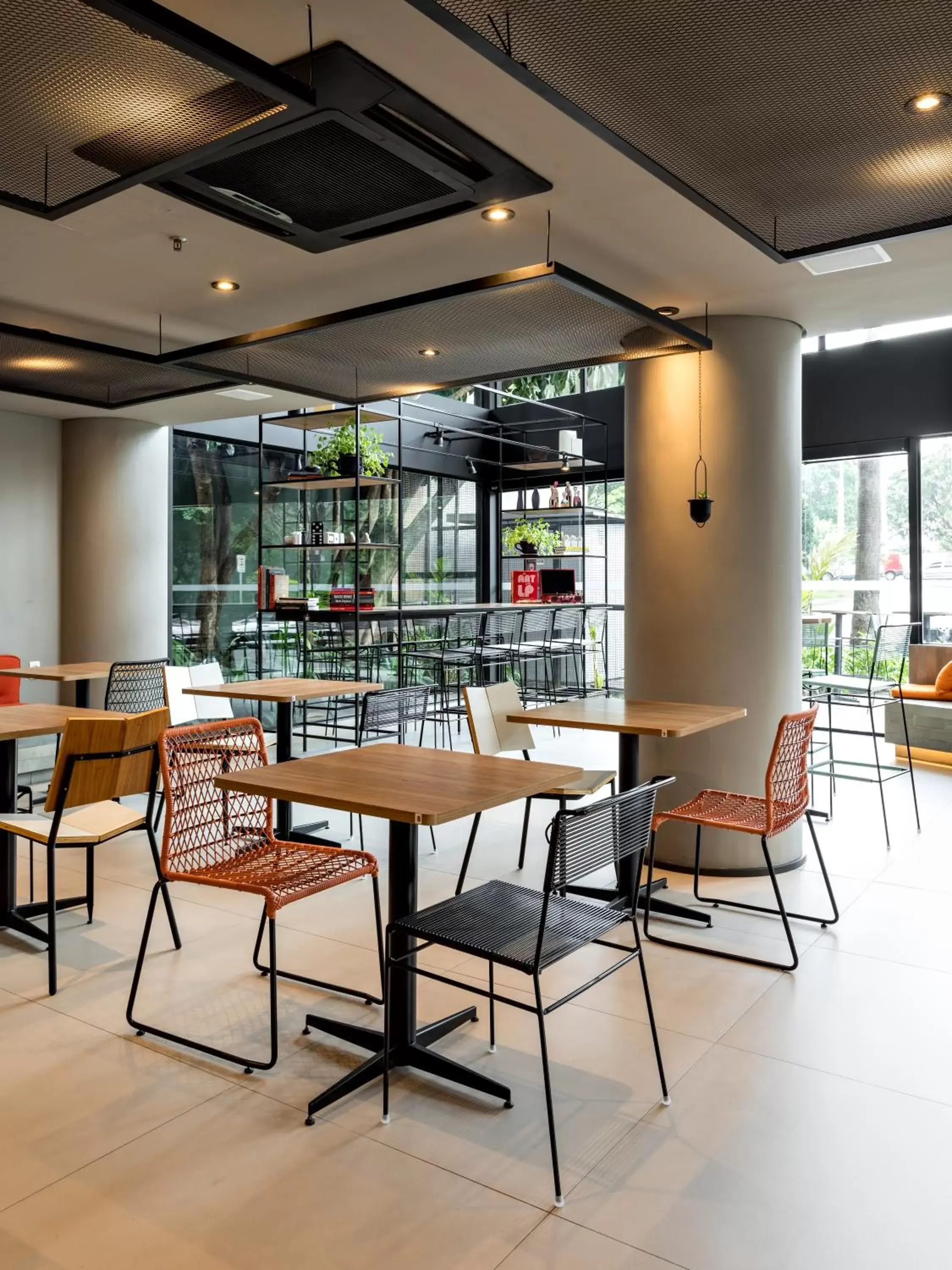 Lounge or bar, Restaurant/Places to Eat in ibis Sao Paulo Barra Funda