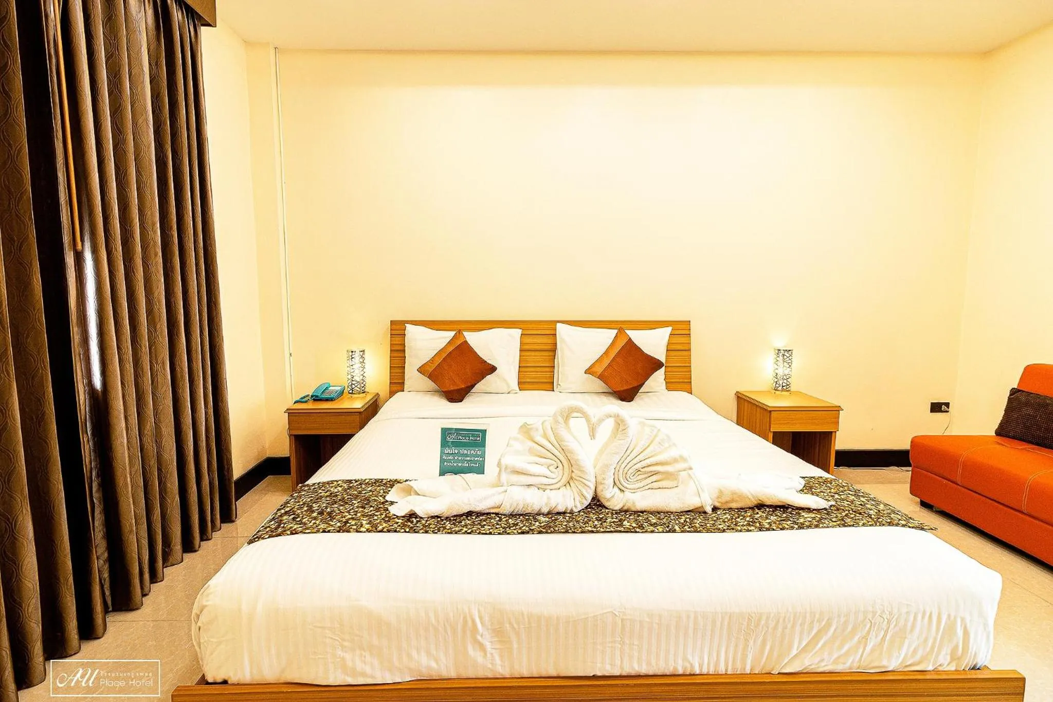 Photo of the whole room, Bed in AU Place Hotel