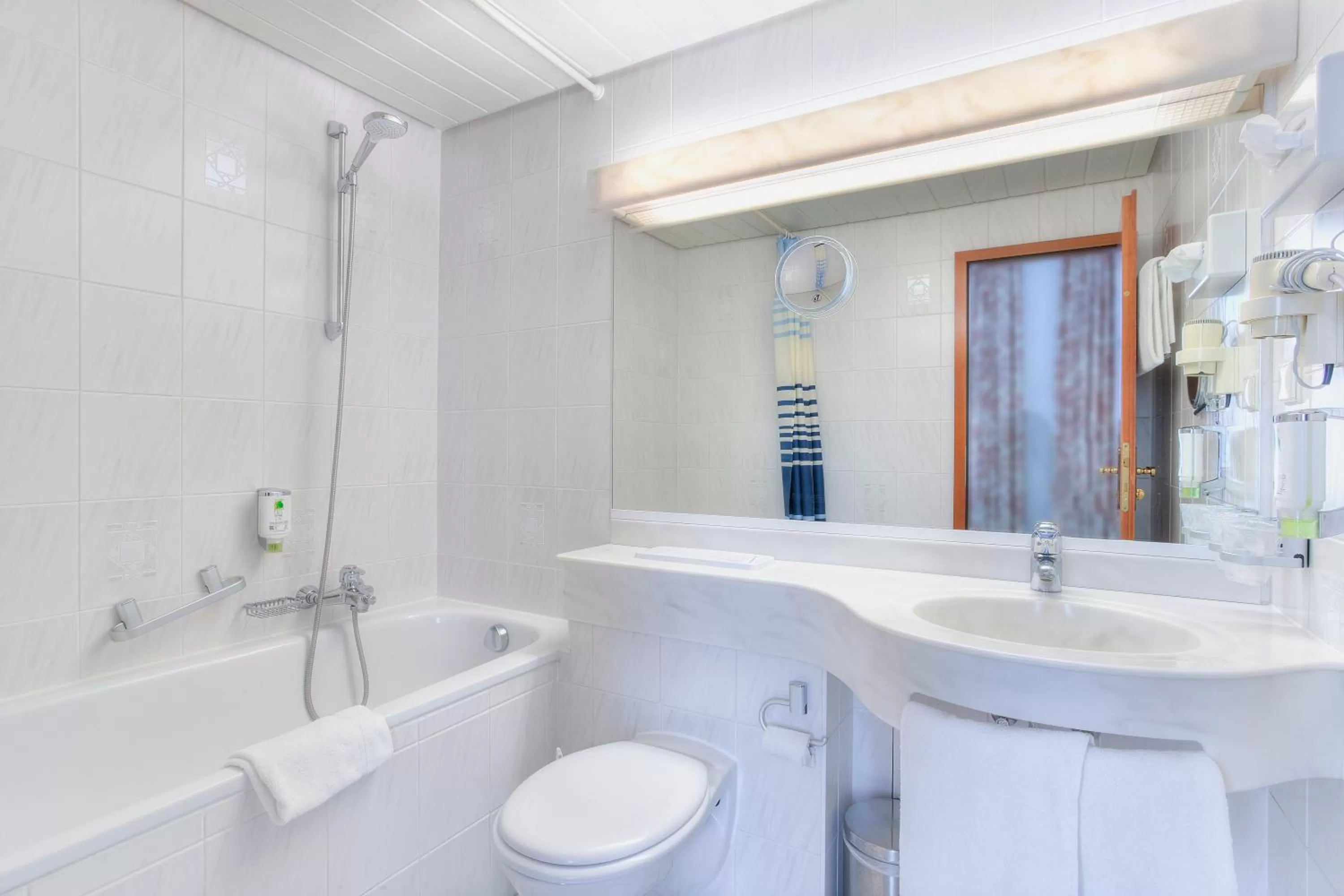 Comfort Double Room in Kleefelder Hof