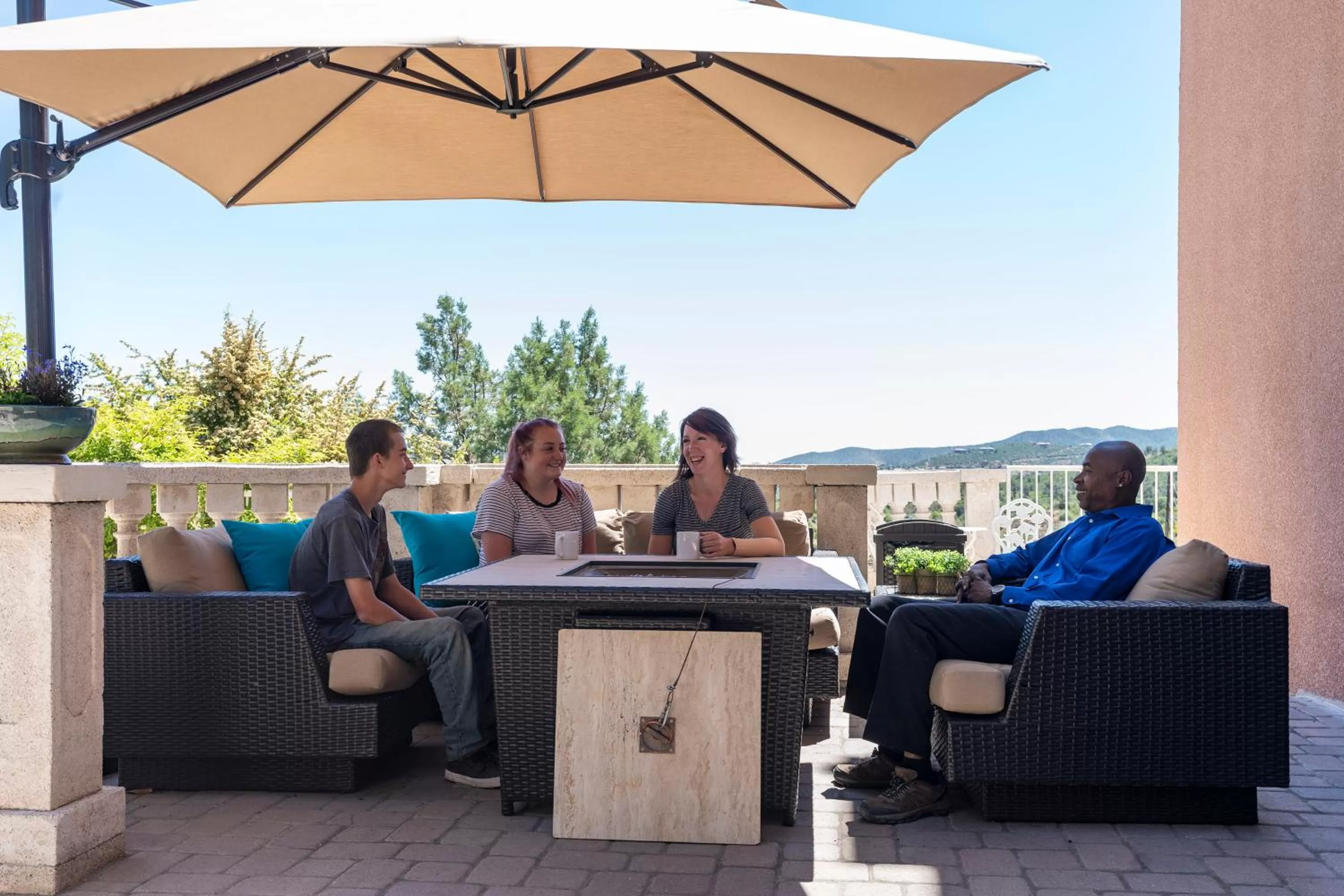 Patio in Forest Villas Hotel