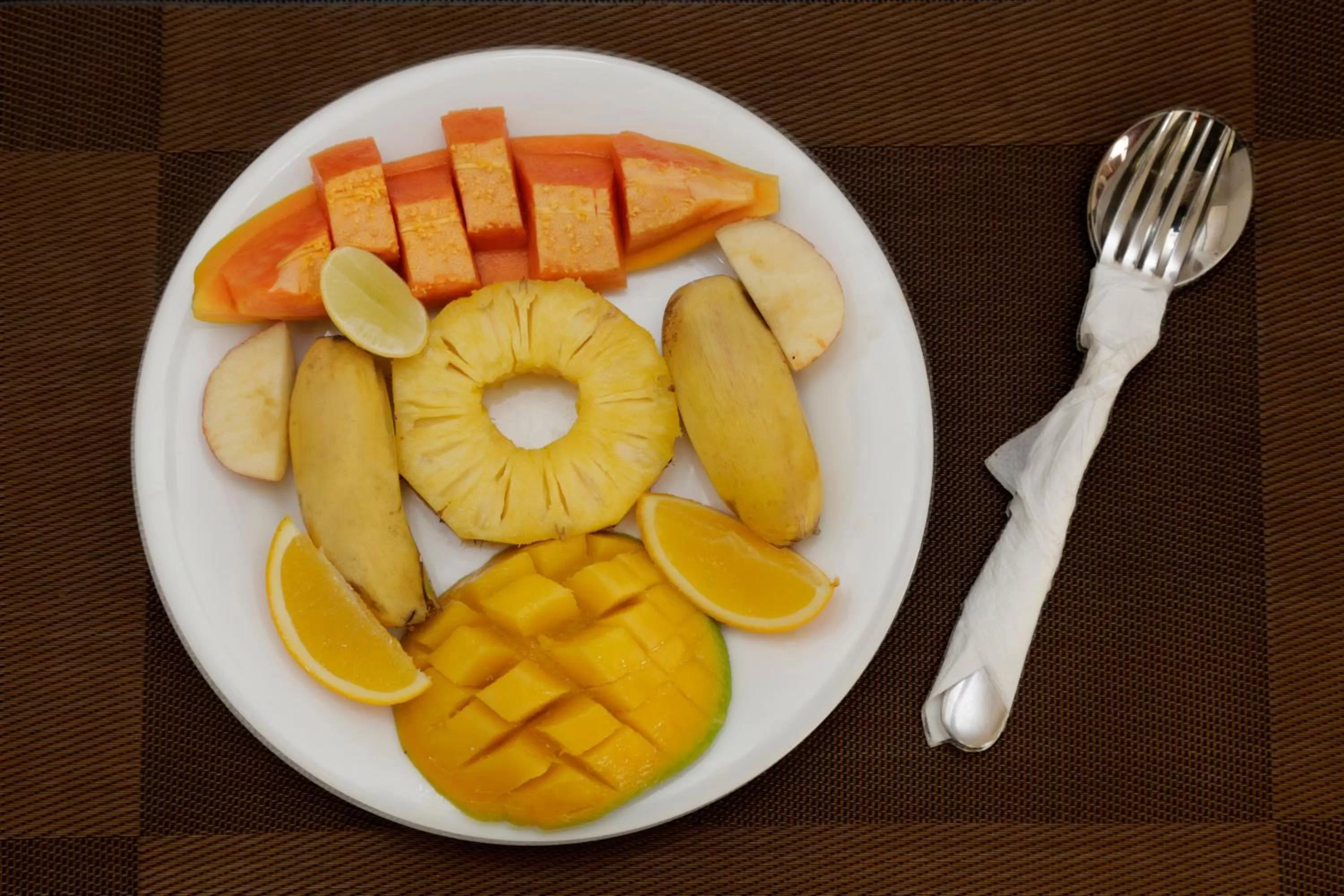 Food in Ronaka Airport Transit Hotel