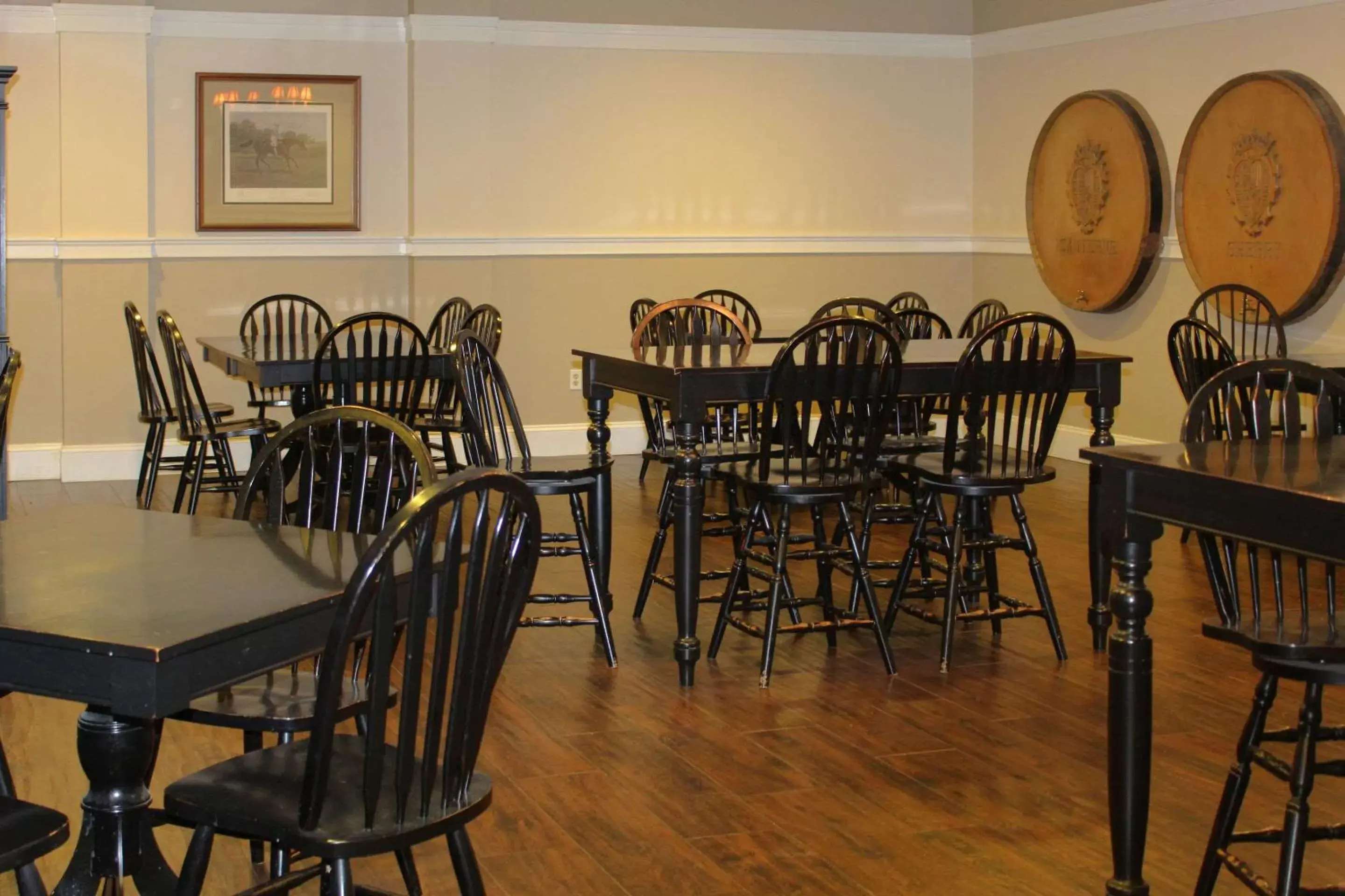 Restaurant/Places to Eat in The Inn at Century House