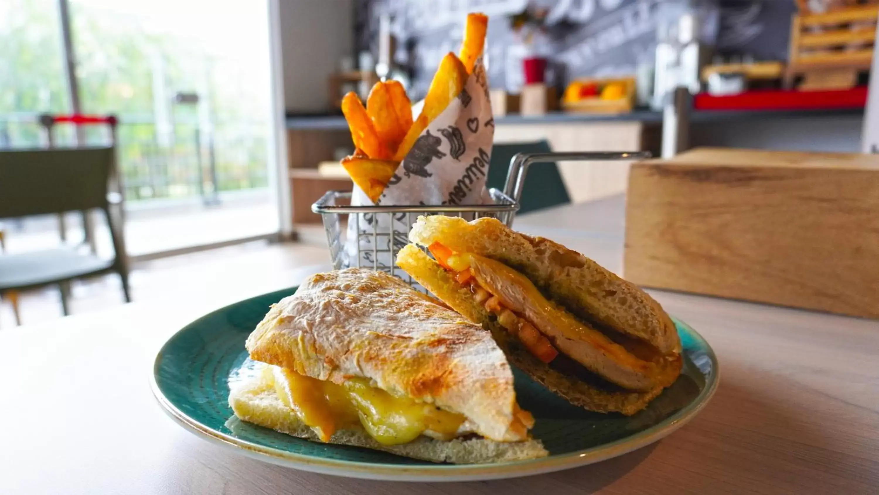 Food in ibis Chia Food in ibis Chia