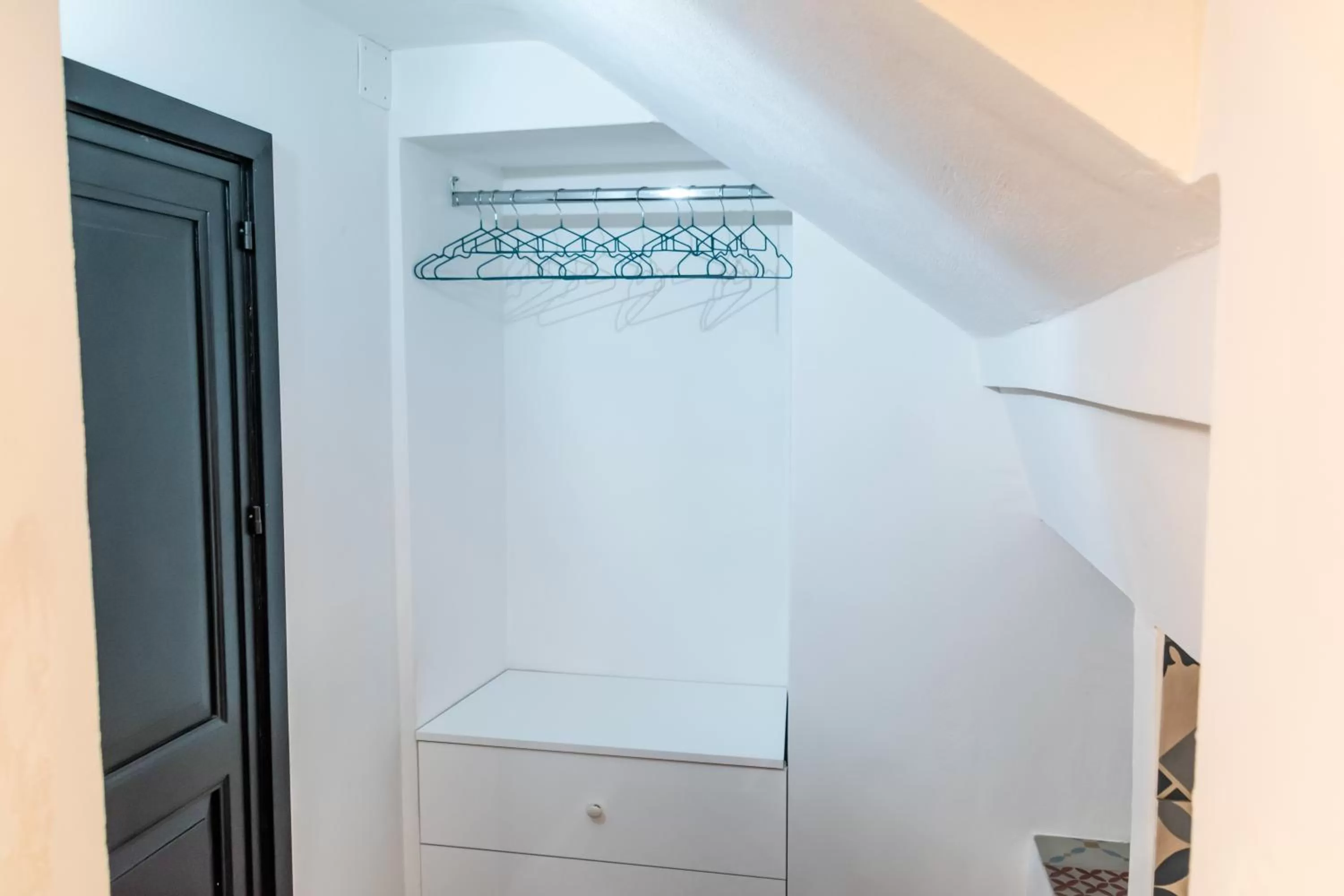 Community Rooms & Wine